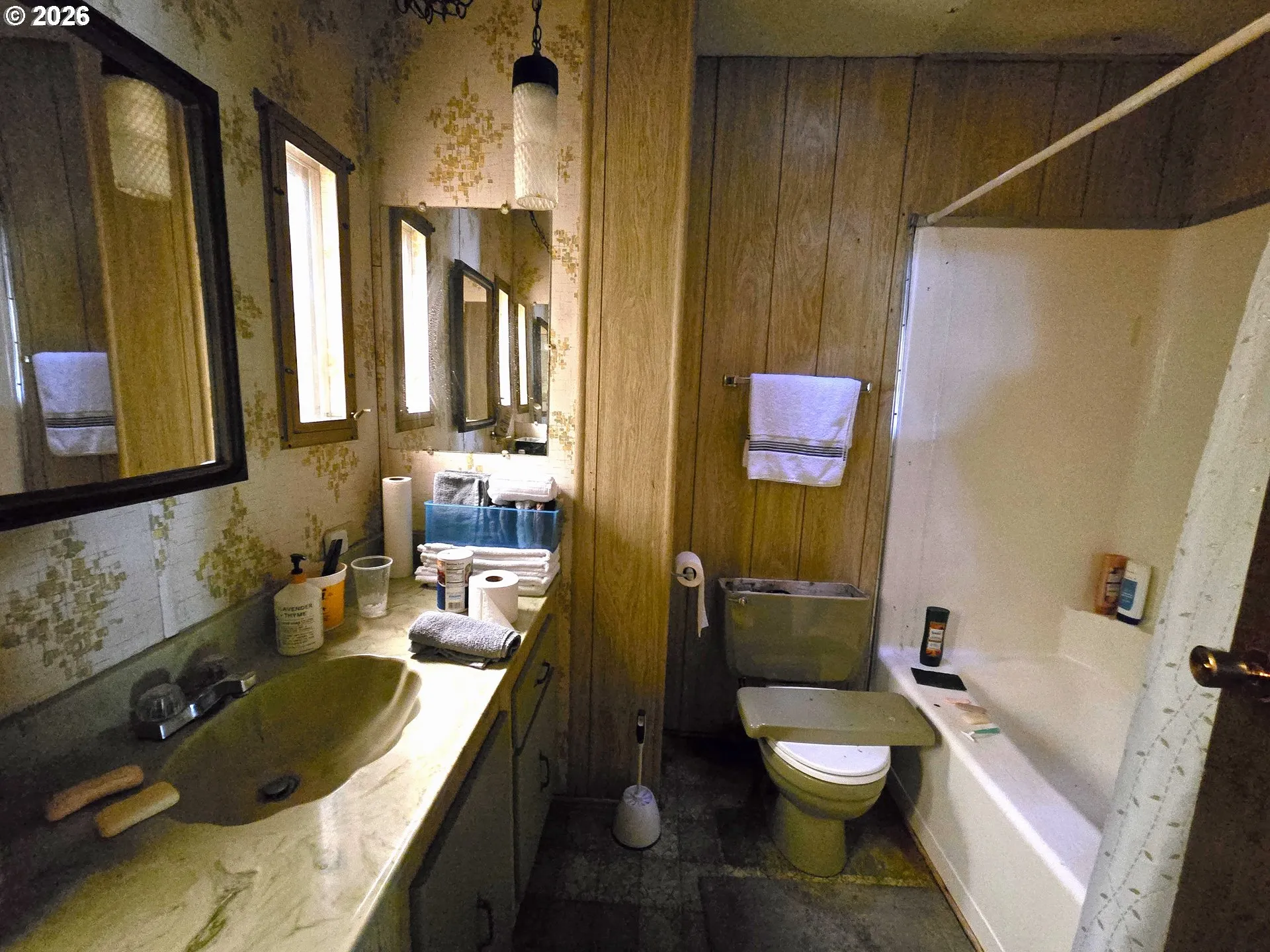 Attached Bathroom #1-Full Bathroom