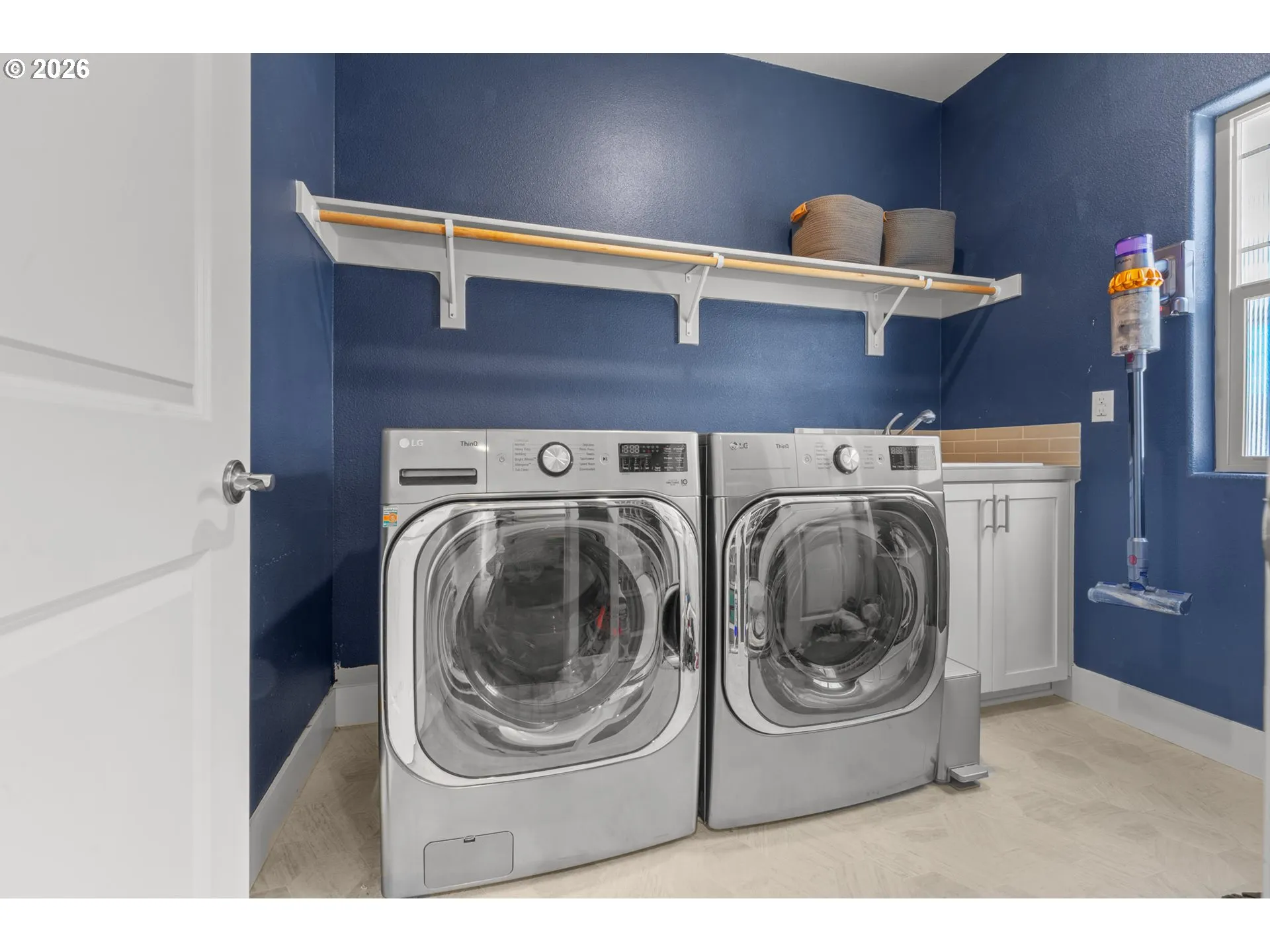 Laundry-Upper