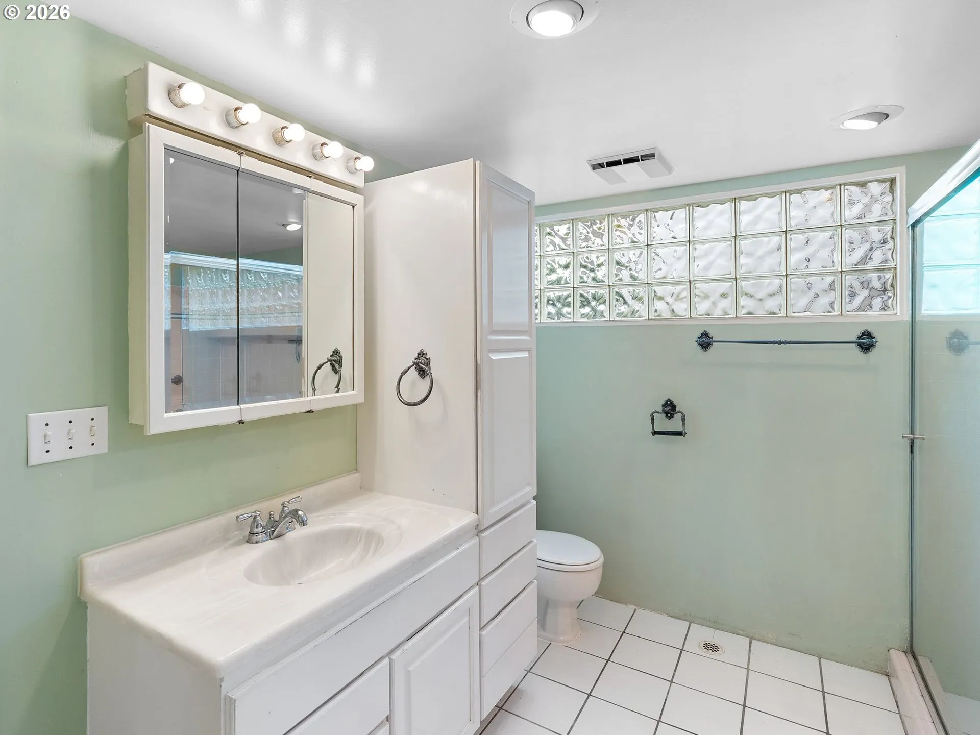Bathroom-Lower