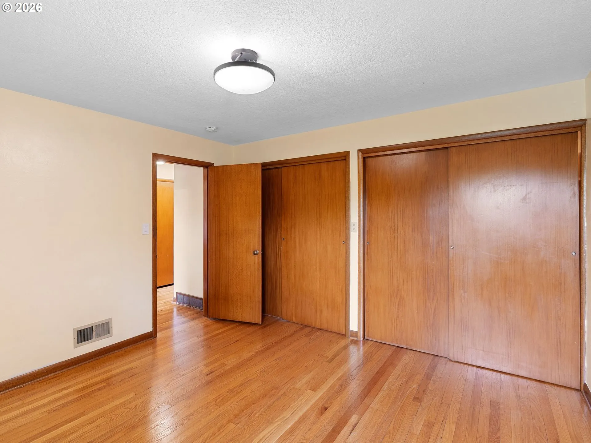 Bedroom-Main