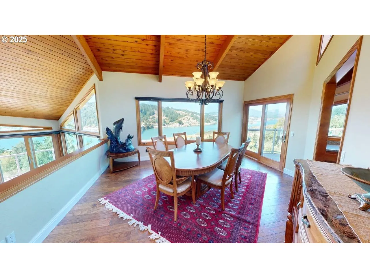 Dining Room-Vaulted Ceilings