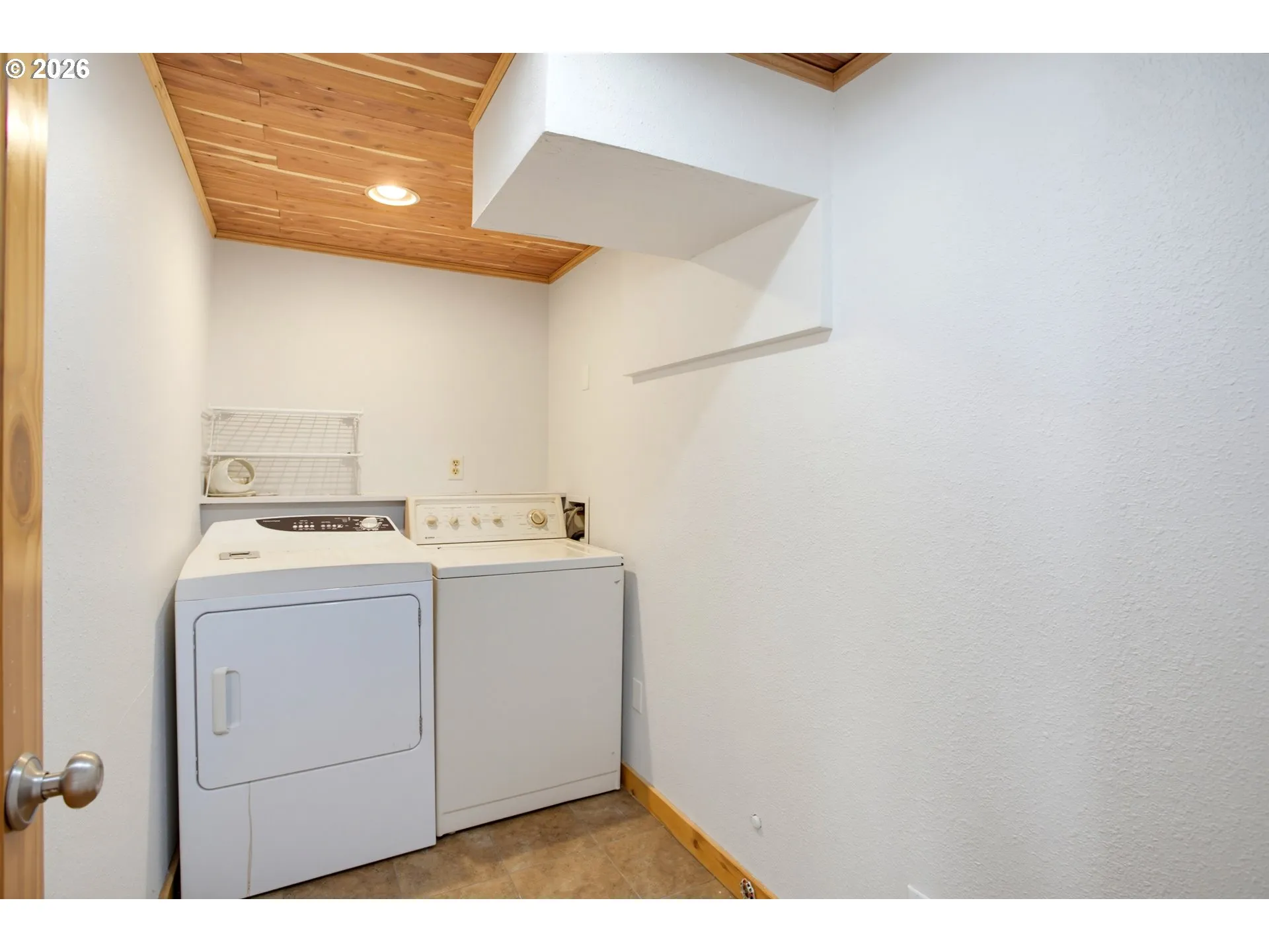 Laundry-Lower