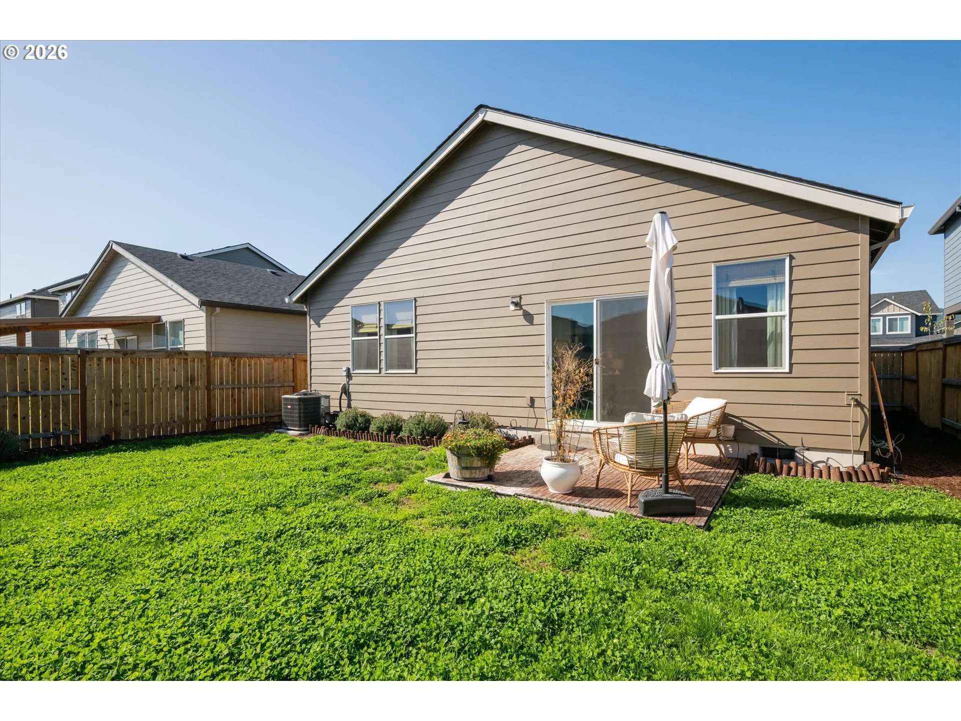 Yard-Back