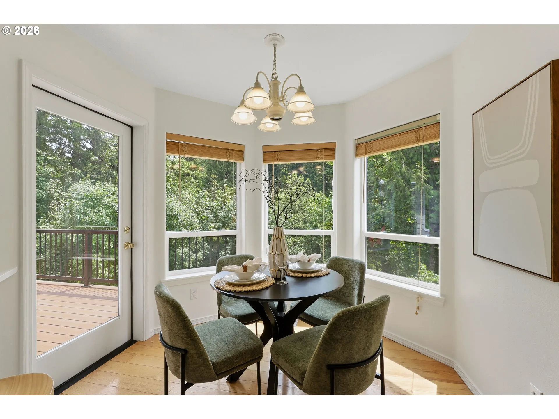 Kitchen/Nook-Eating Area