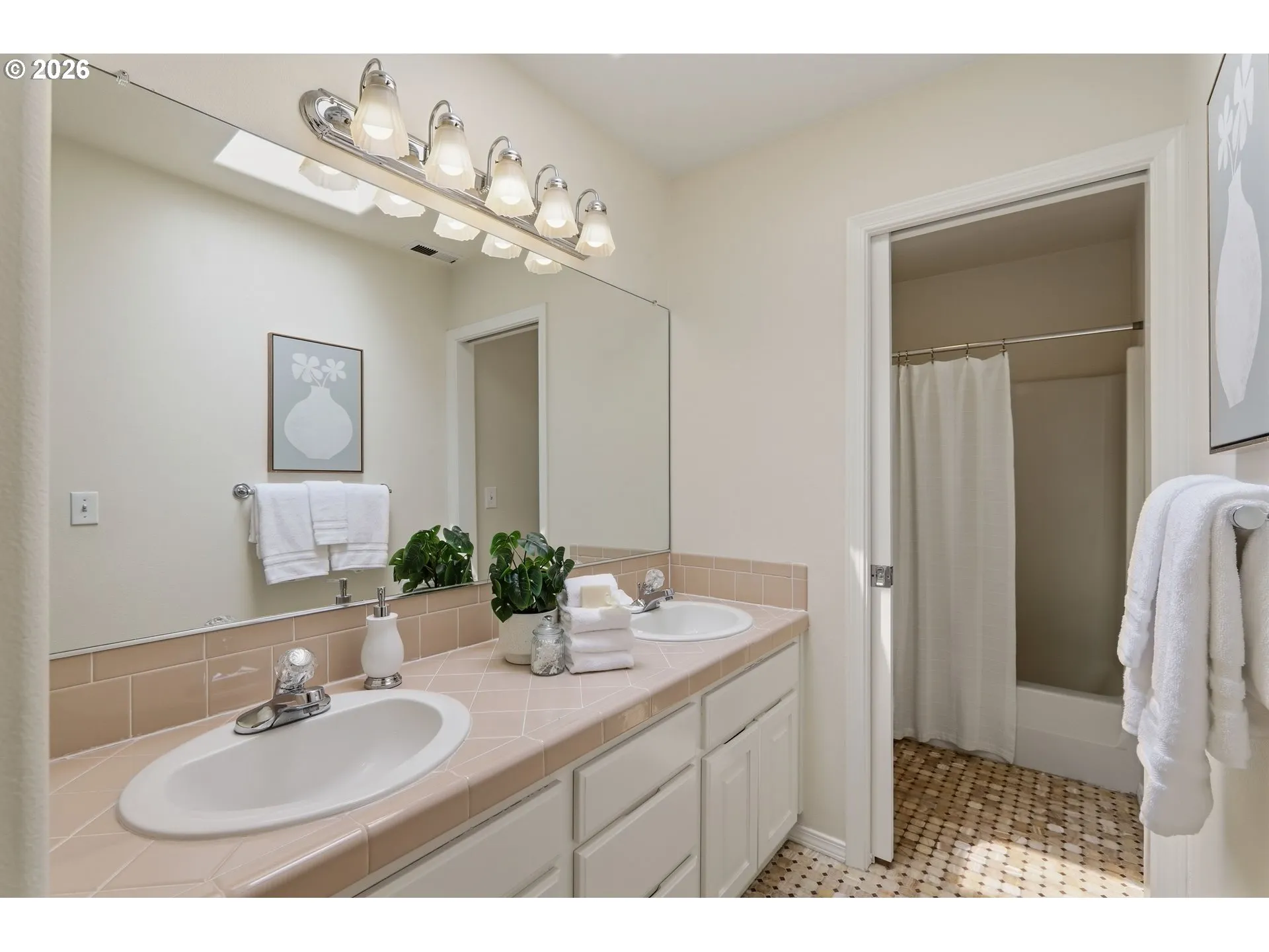 Bathroom-Hall