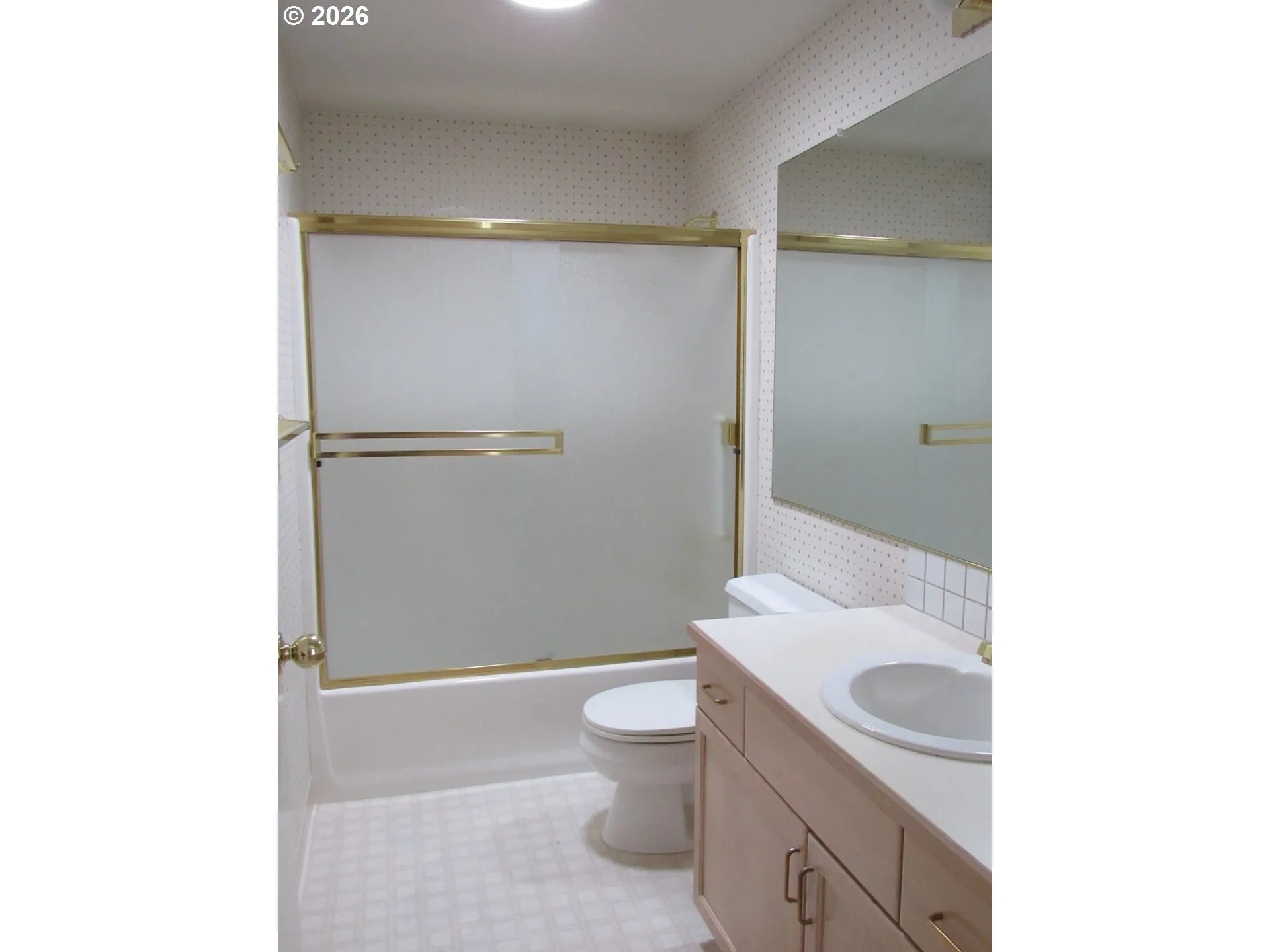 Bathroom-Hall