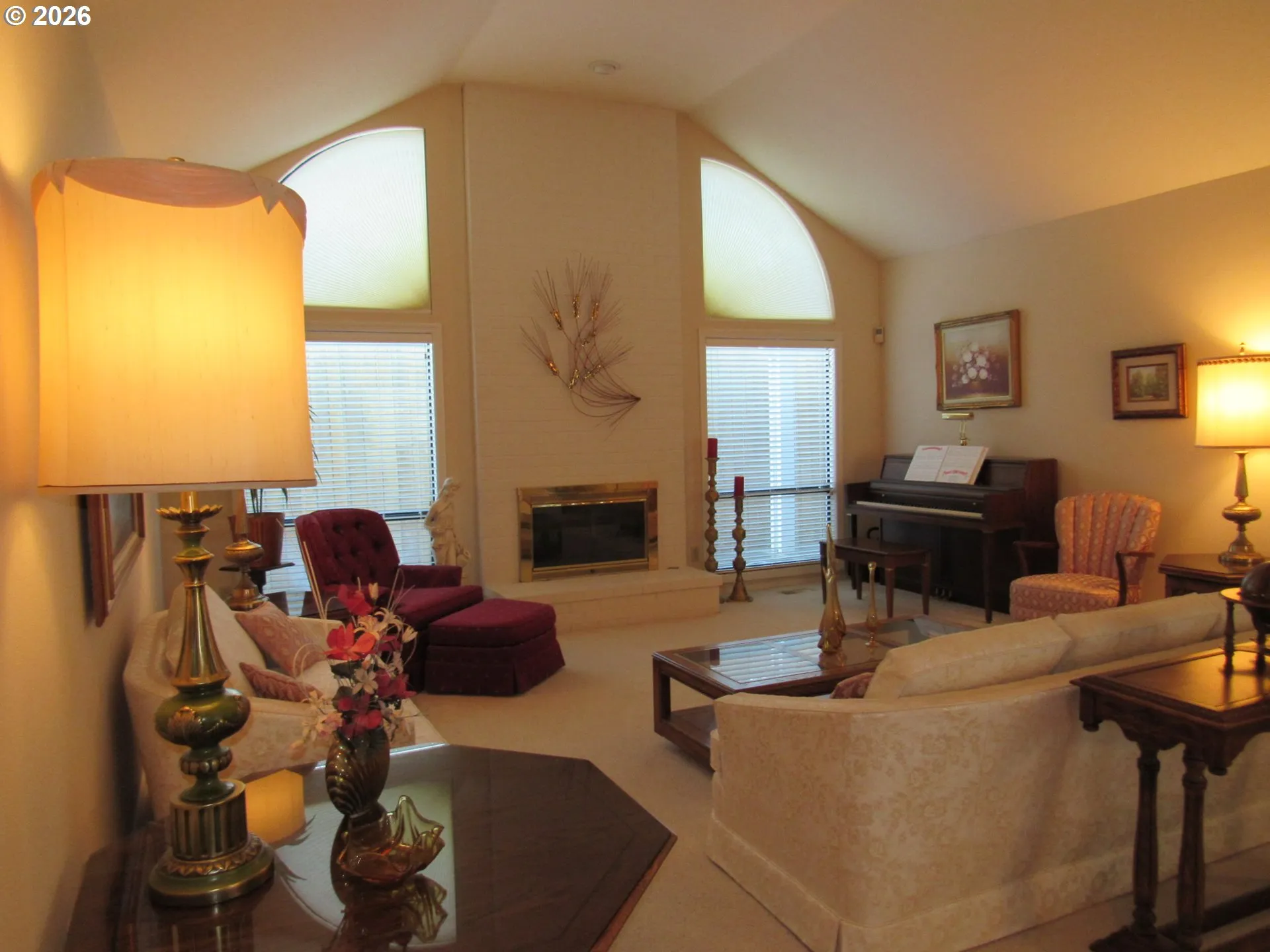 Living Room-Vaulted Ceilings