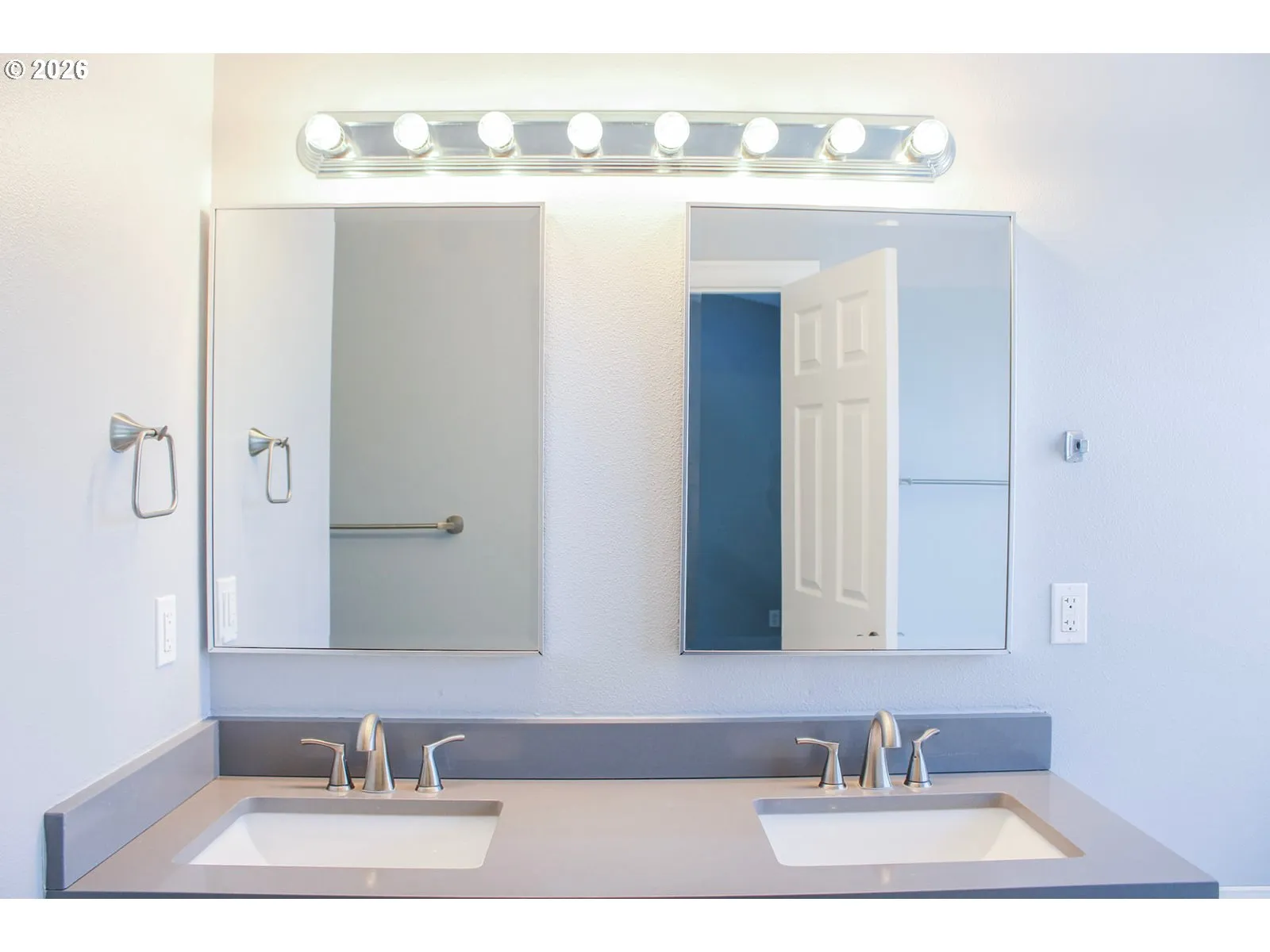 Primary Bedroom-Attached Bathroom