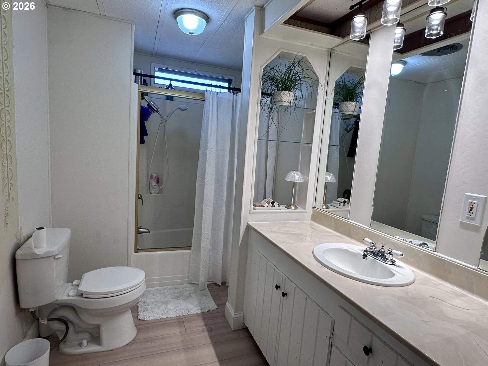 Bathroom-Main