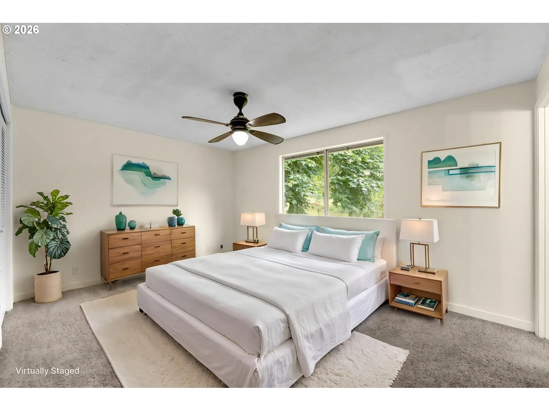 Bedroom, Primary