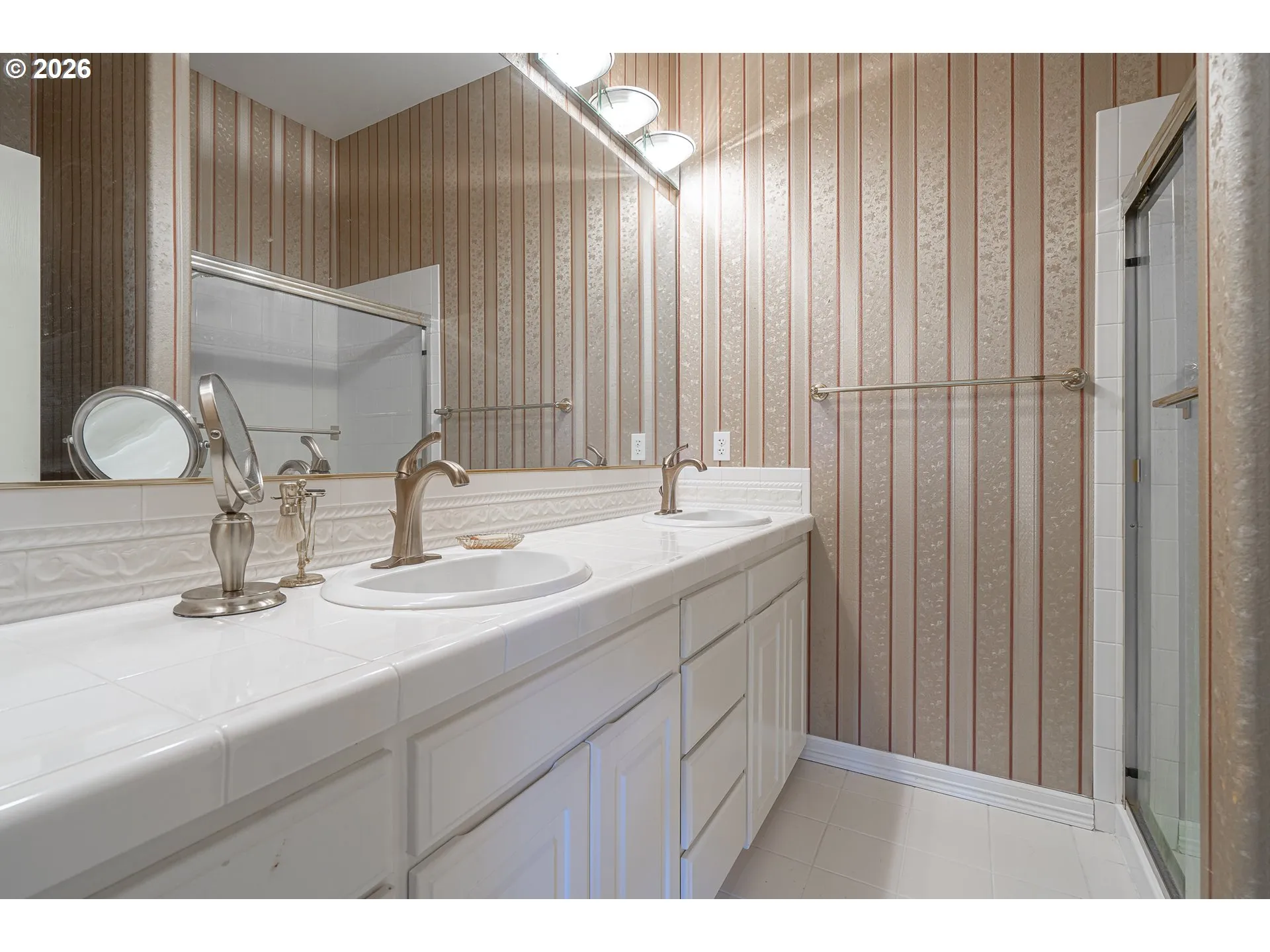 Primary Bedroom-Attached Bathroom