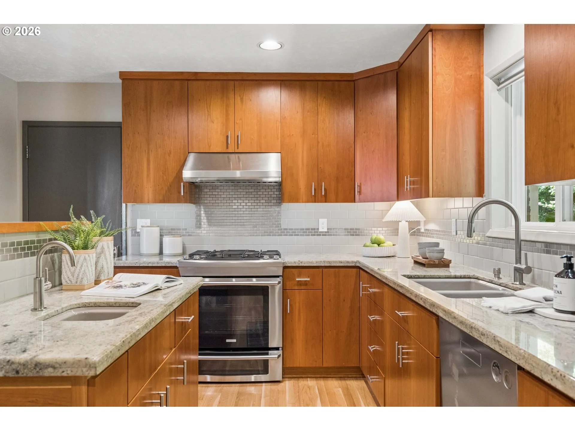 Kitchen-Island