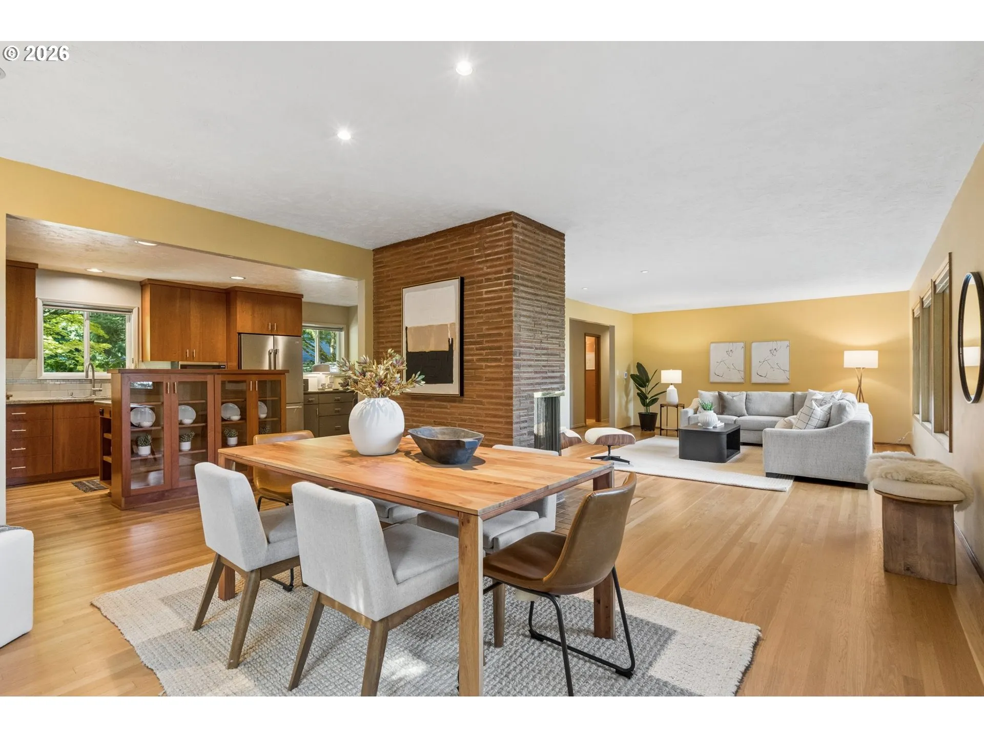 Living Room/Dining Room