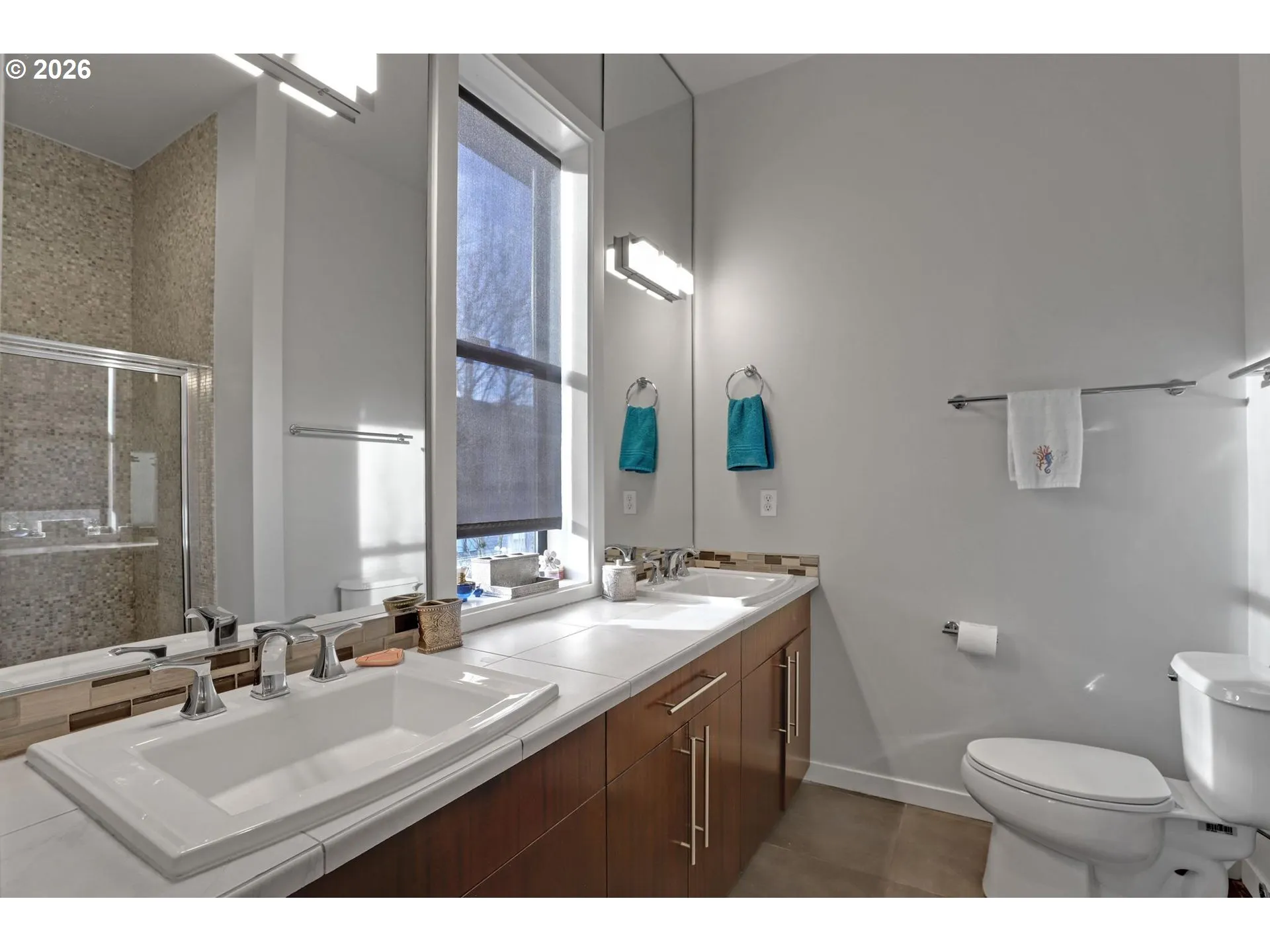 Bathroom-Double Sinks