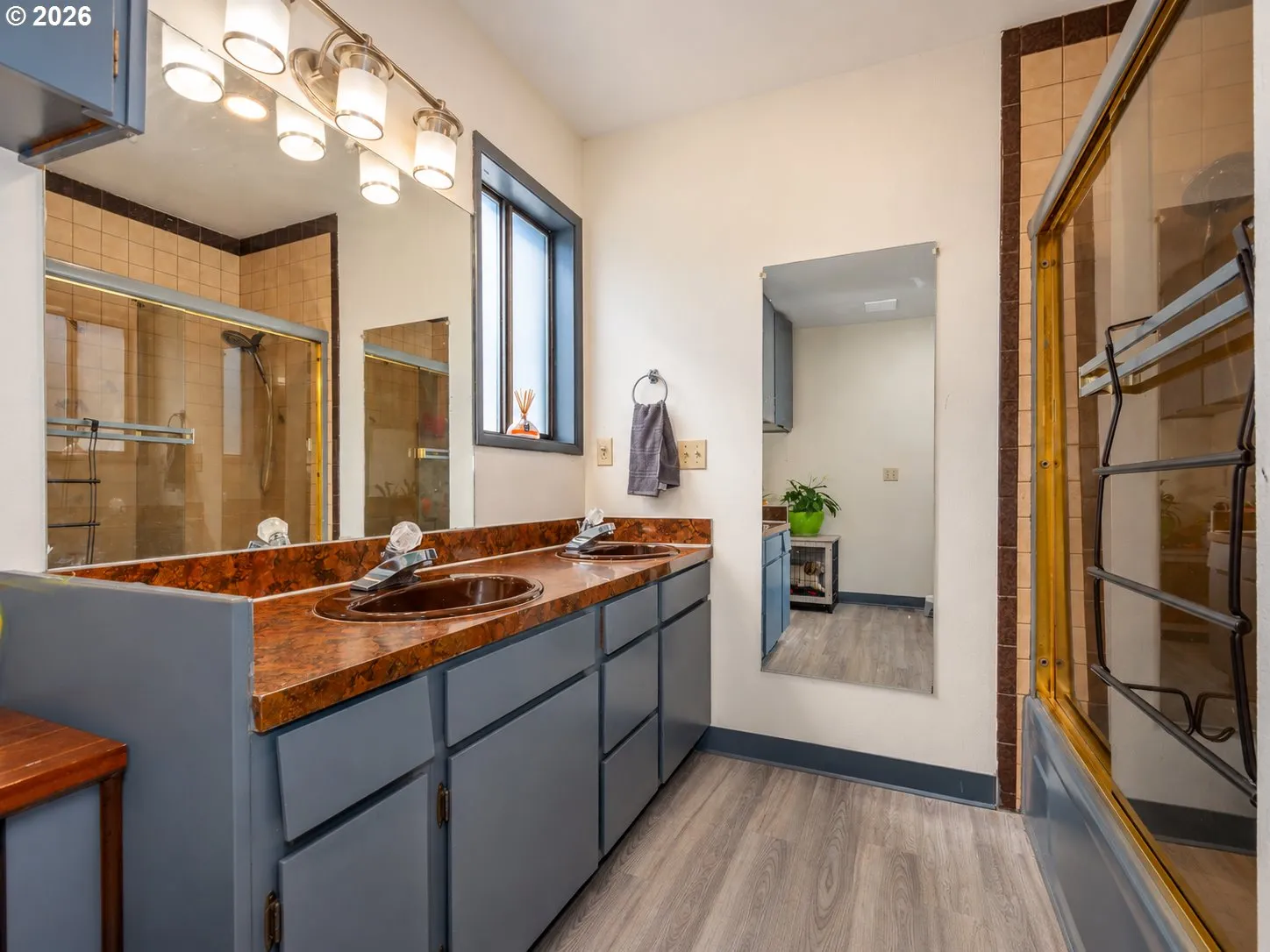 Bedroom-Main