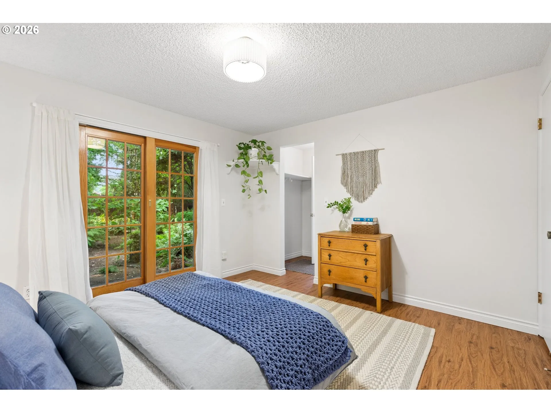 Bedroom, Primary