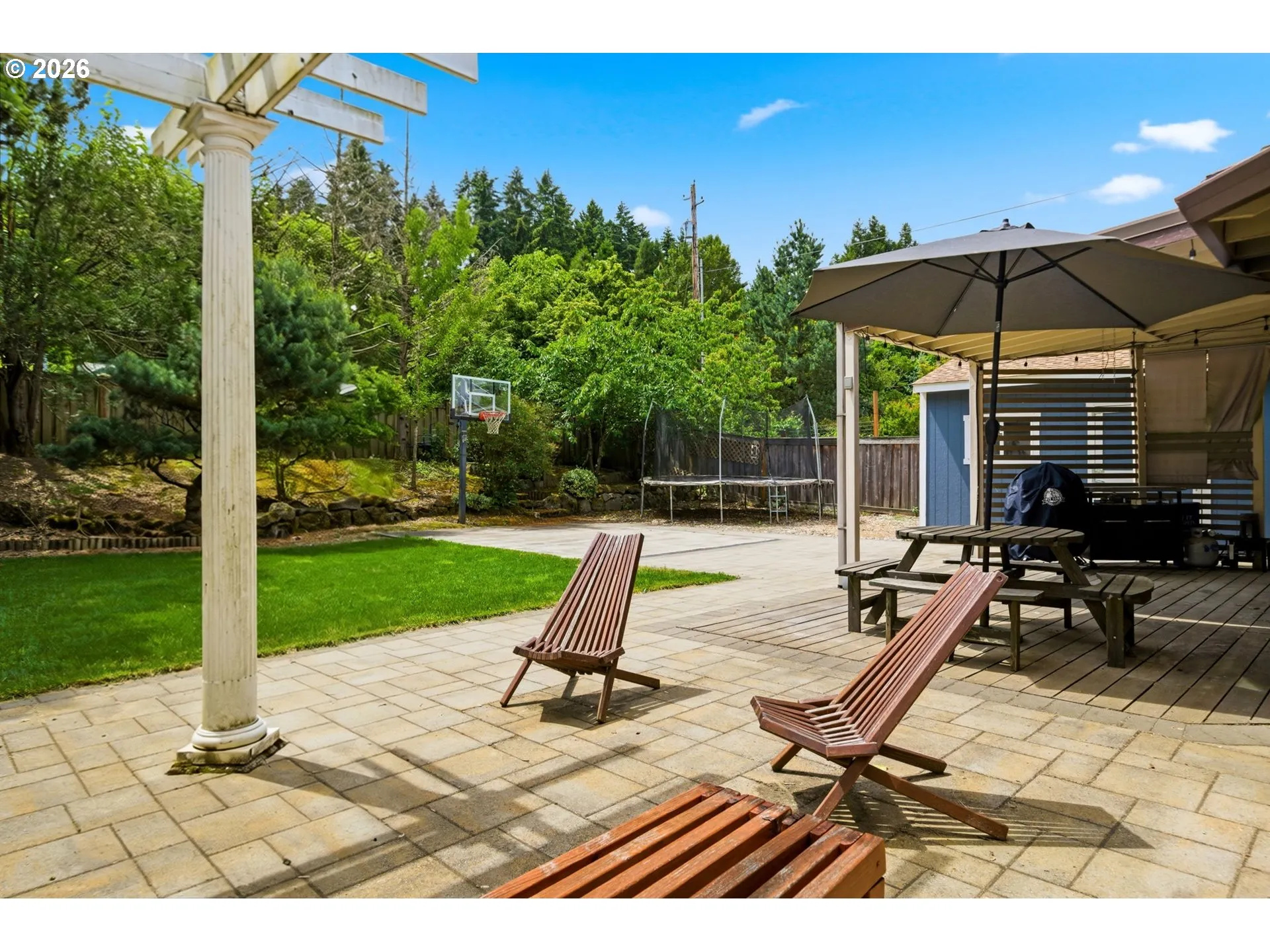 Yard-Fenced