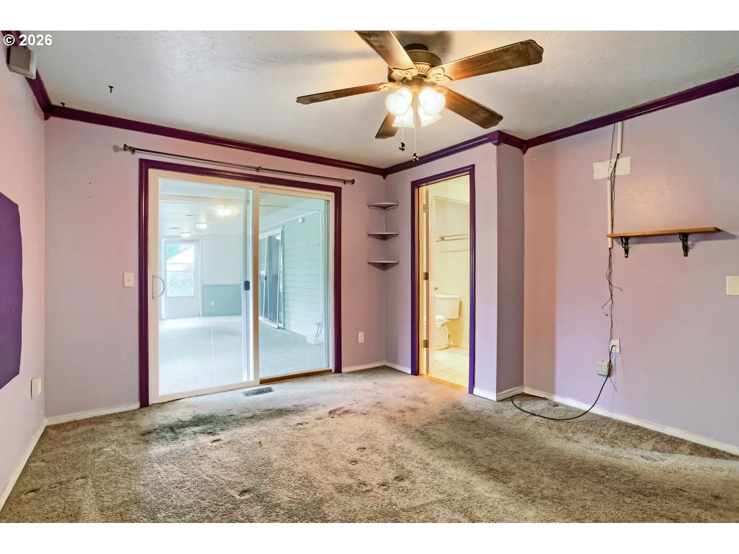 Bedroom, Primary