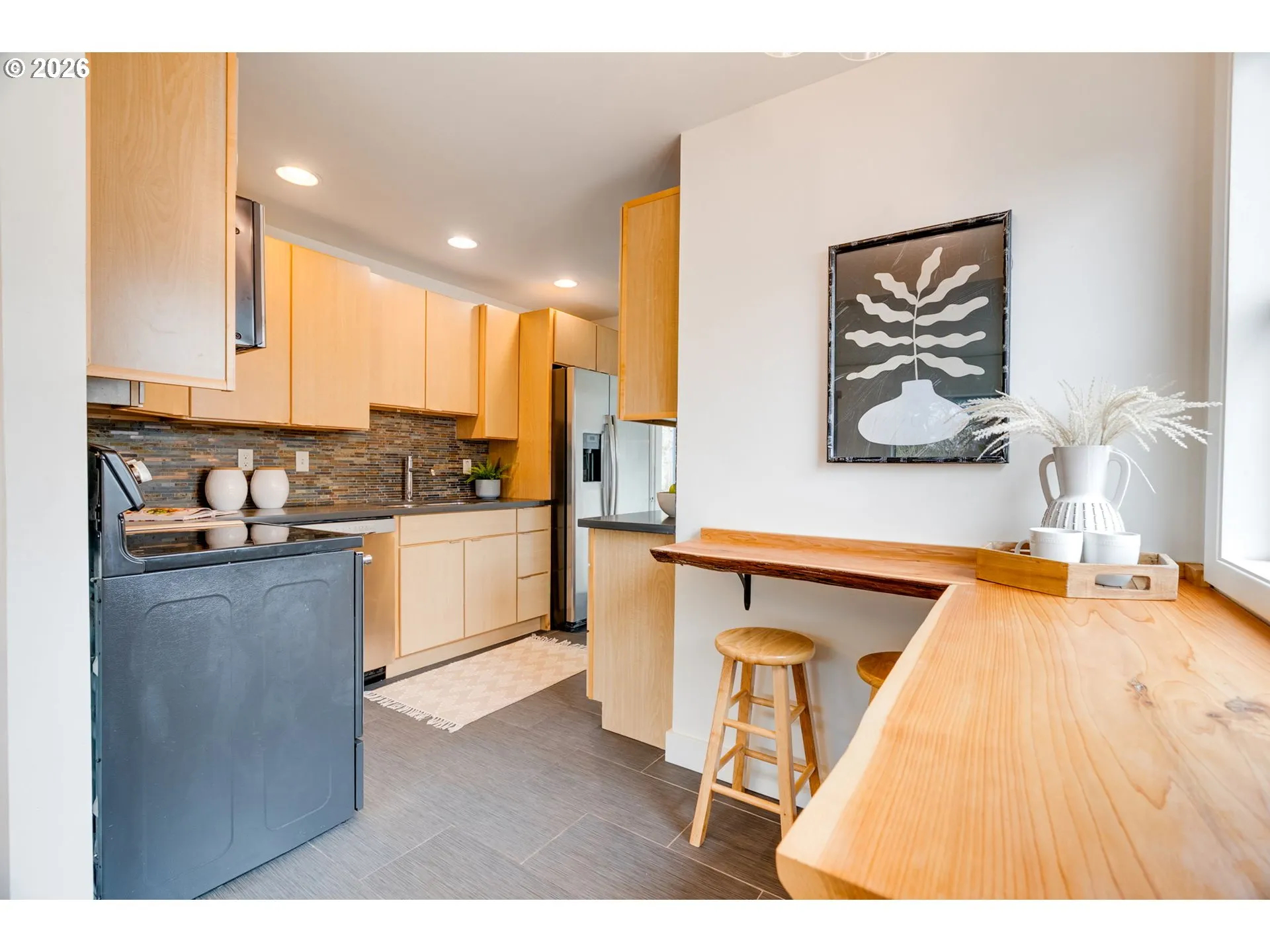 Kitchen/Nook-Eating Area