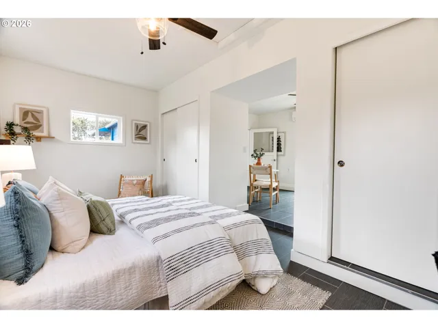 Bedroom, Primary-Ceiling Fan