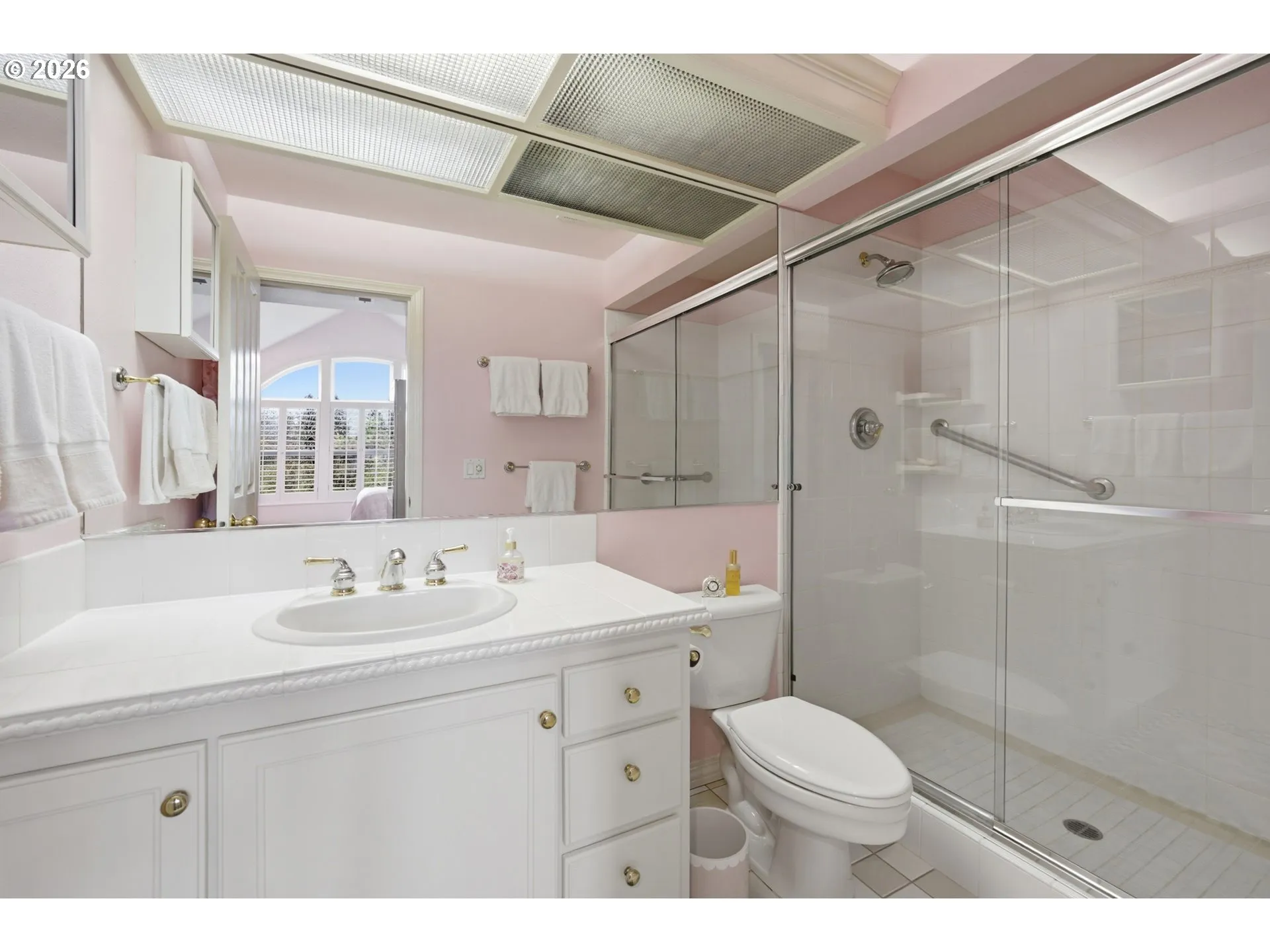 Bathroom-Upper