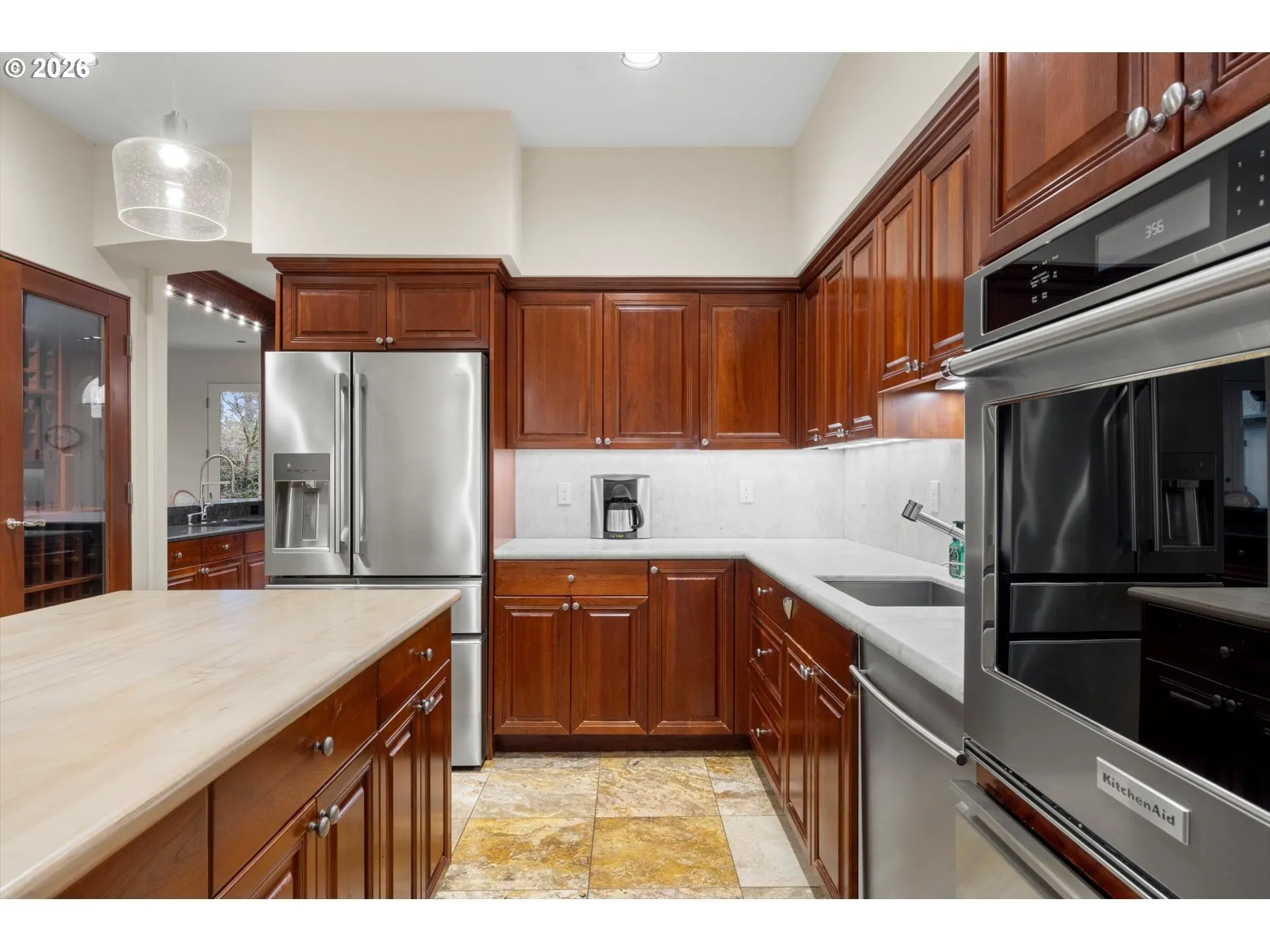 Butler's Pantry-Main