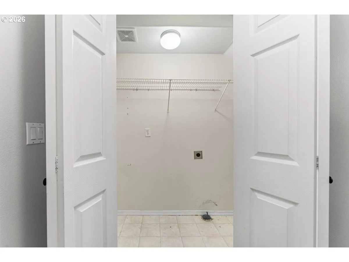 Laundry-Lower