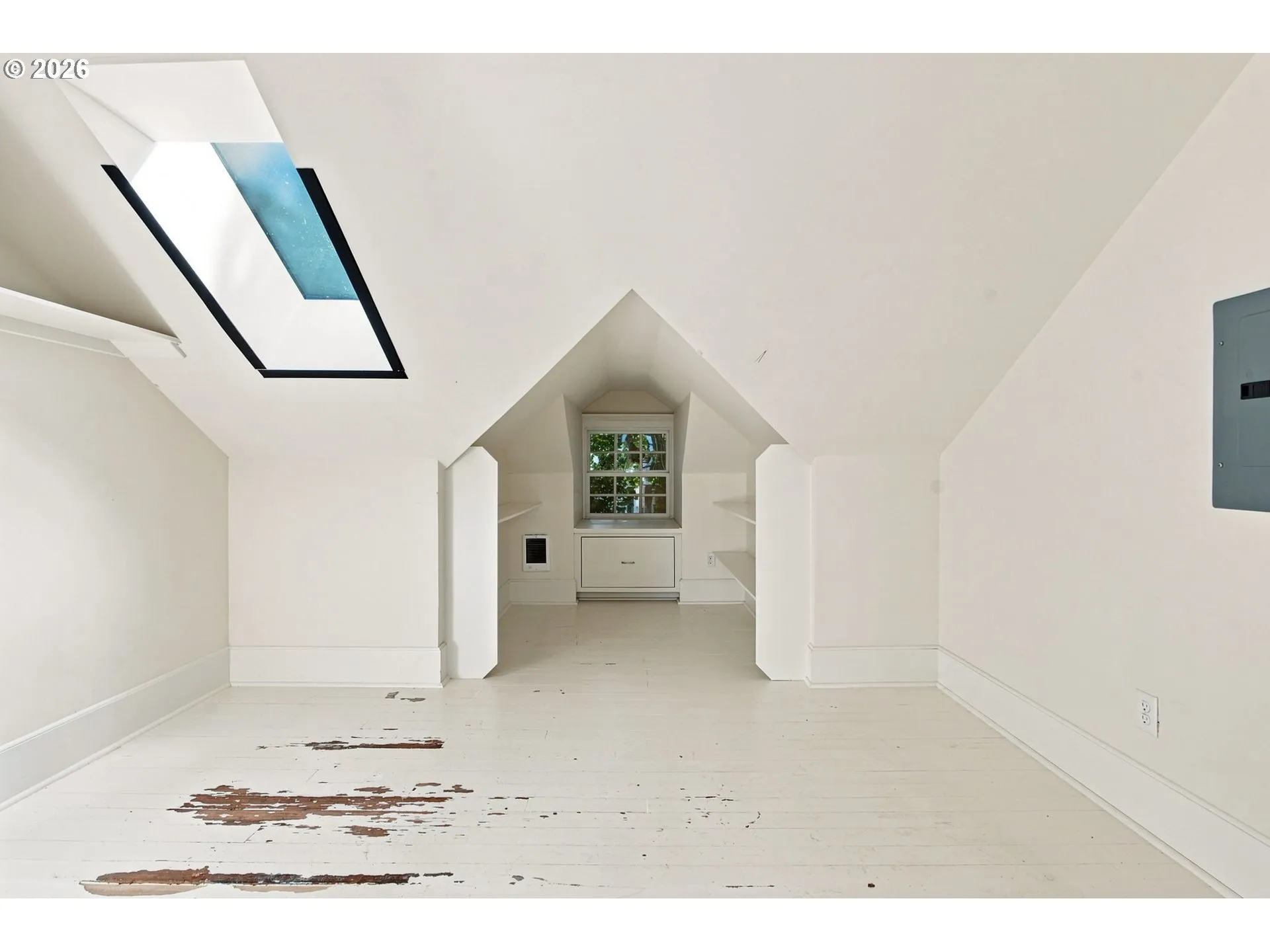 Den/Office-Upper