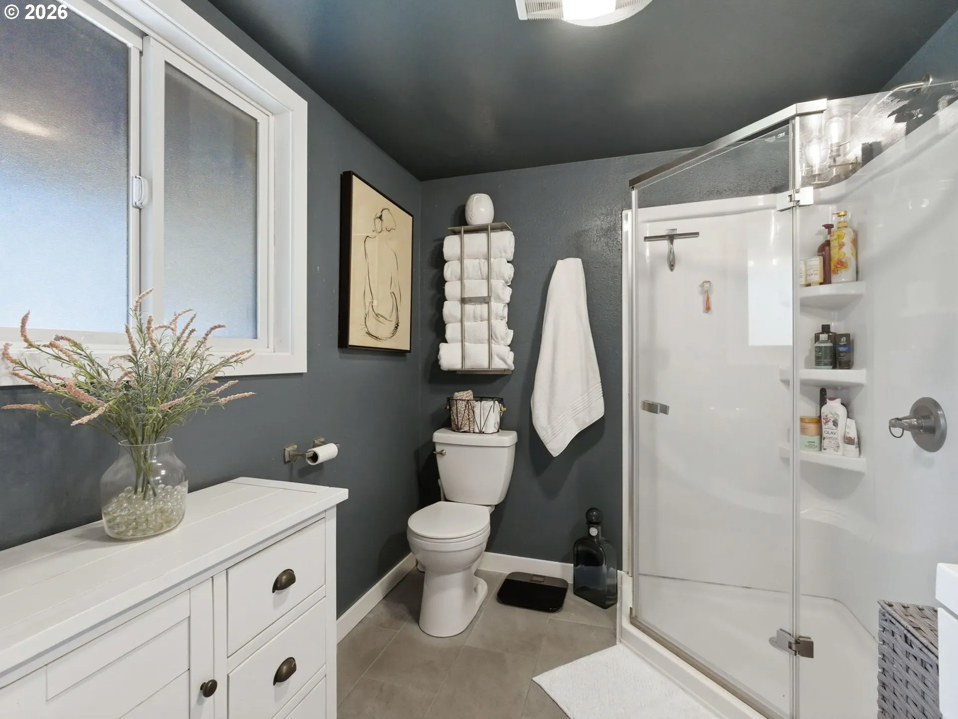 Bathroom, Attached-Main