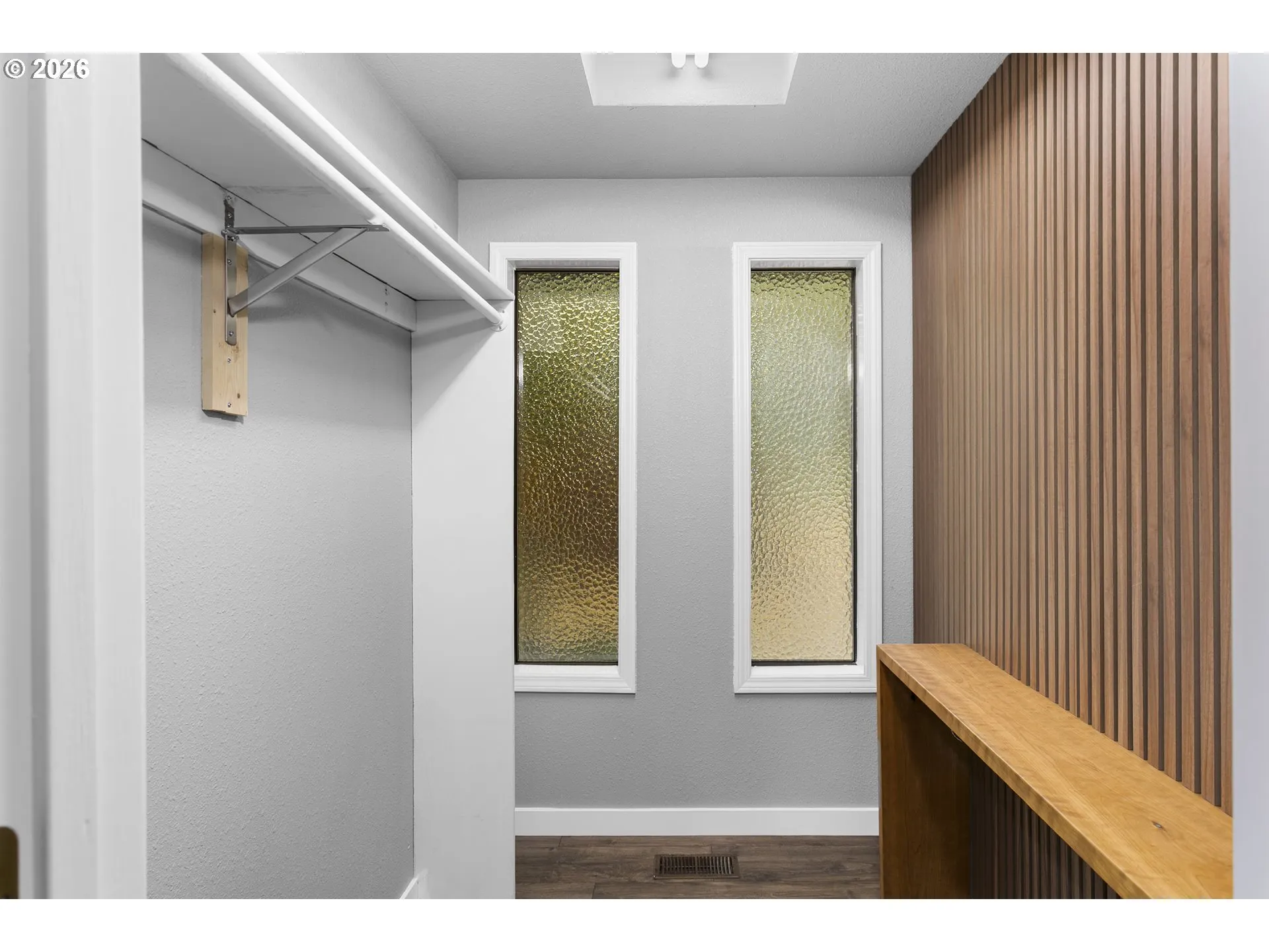 Bedroom-Walk-In Closet