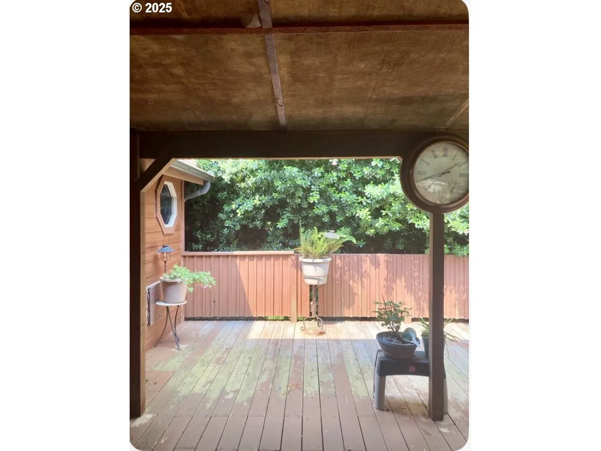 Deck-Main