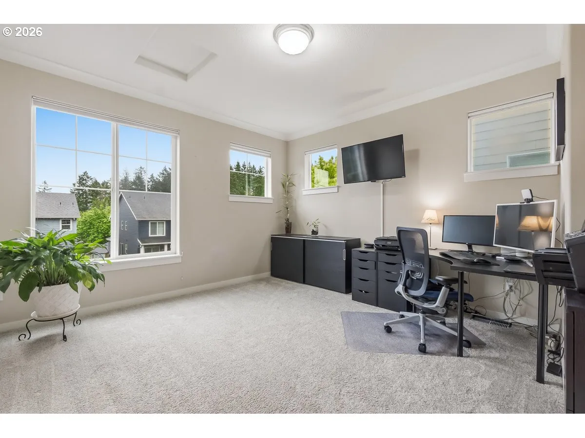 Den/Office-Main