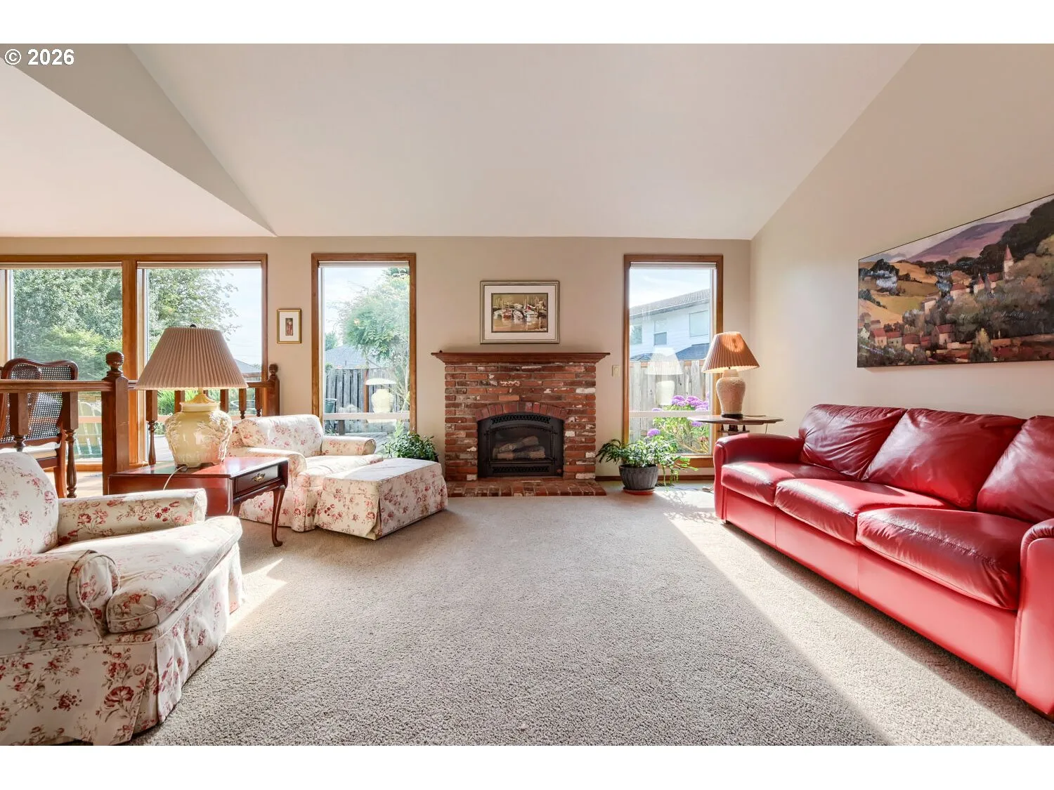 Living Room-Fireplace