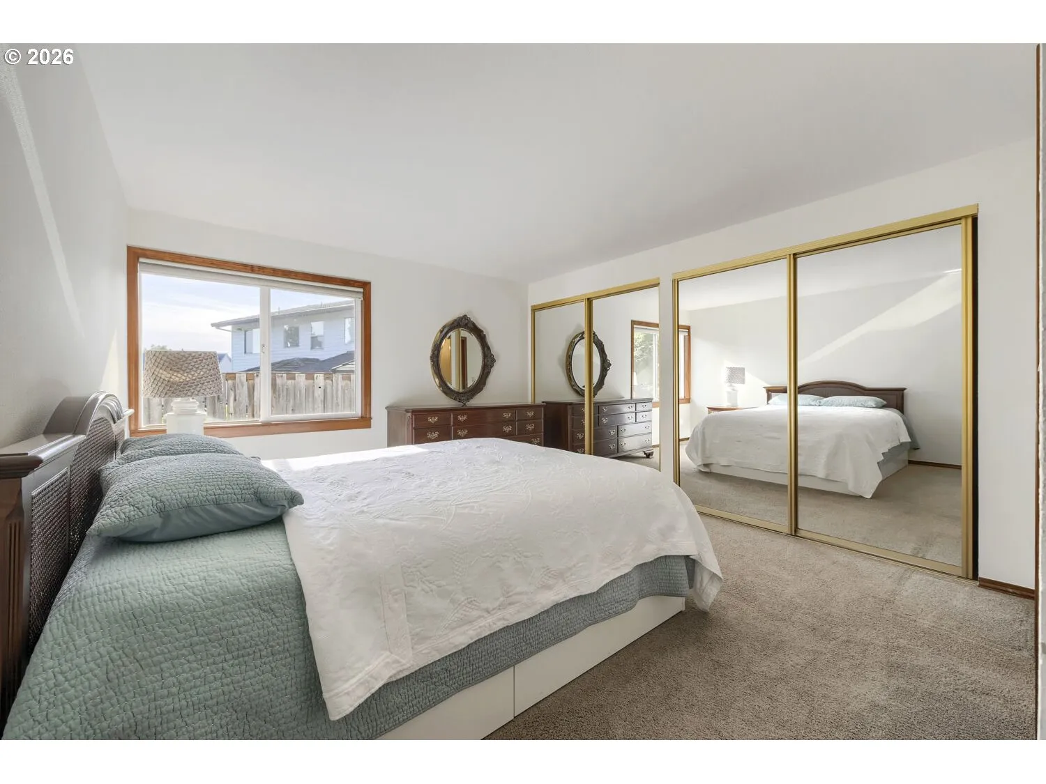 Bedroom, Primary