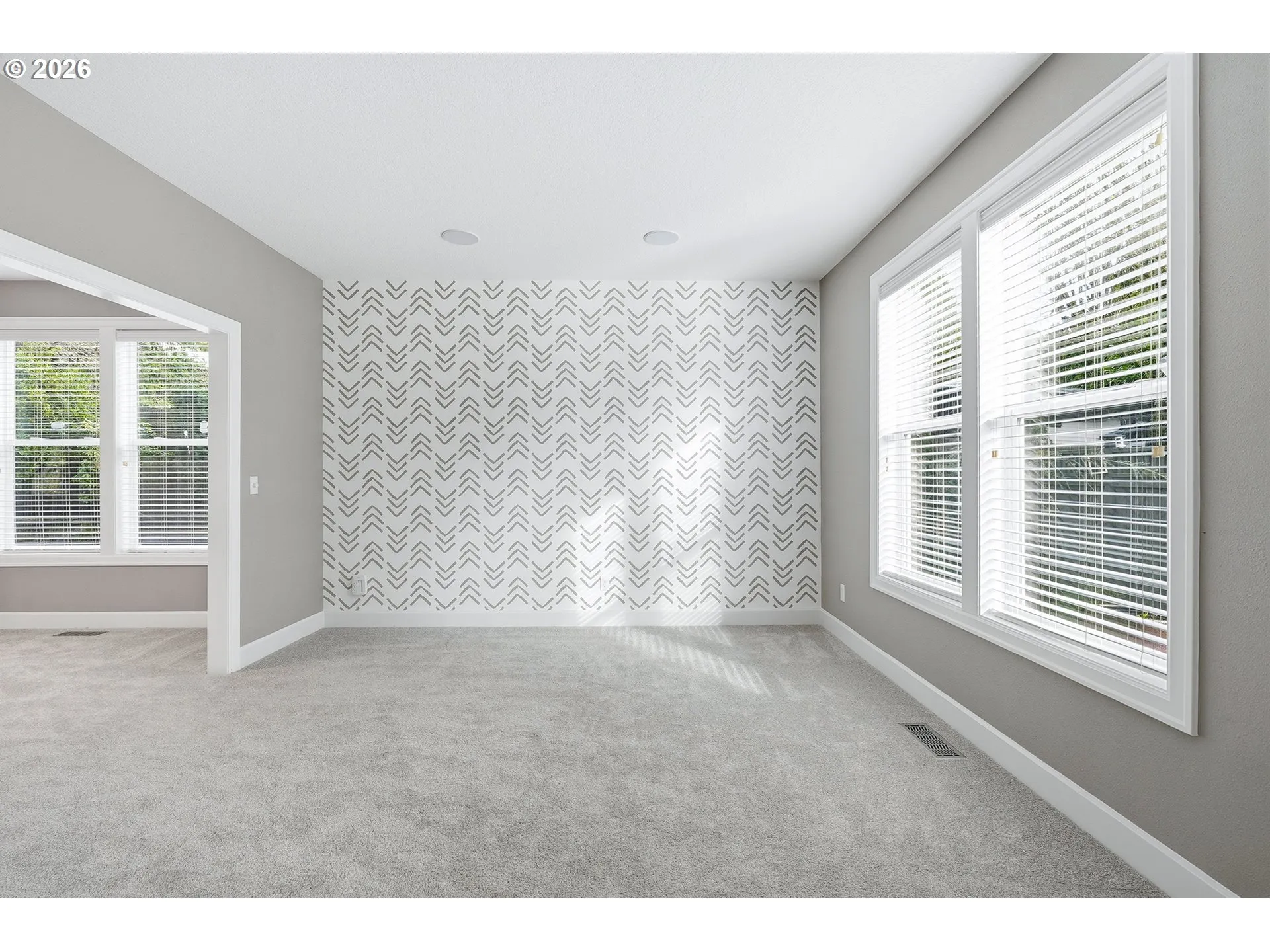 Living Room/Dining Room