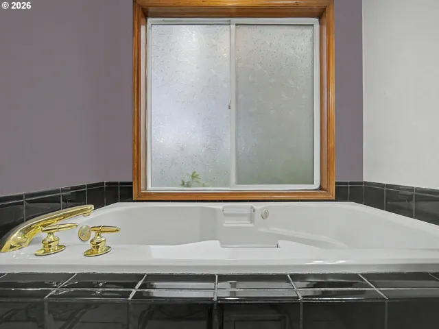 Jacuzzi