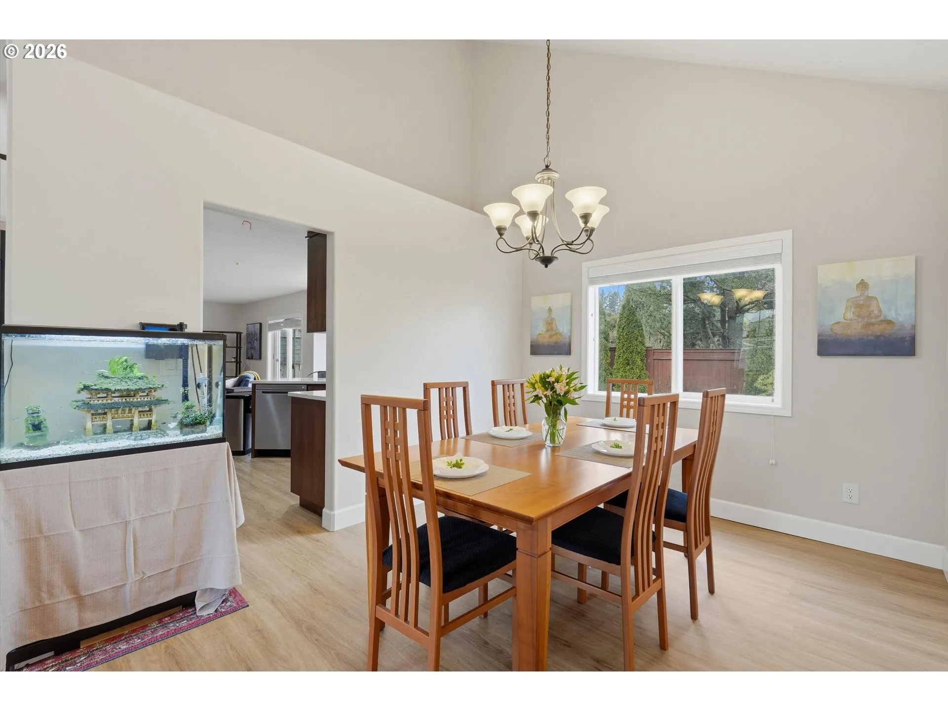 Dining Room-Vaulted Ceilings