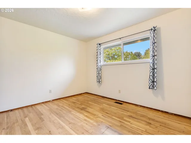 Bedroom-# 1