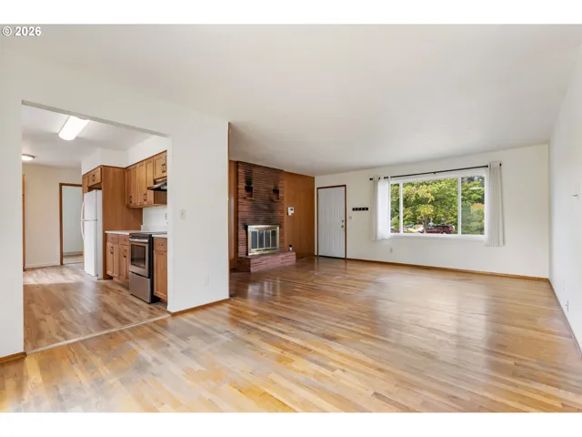 Living Room/Dining Room