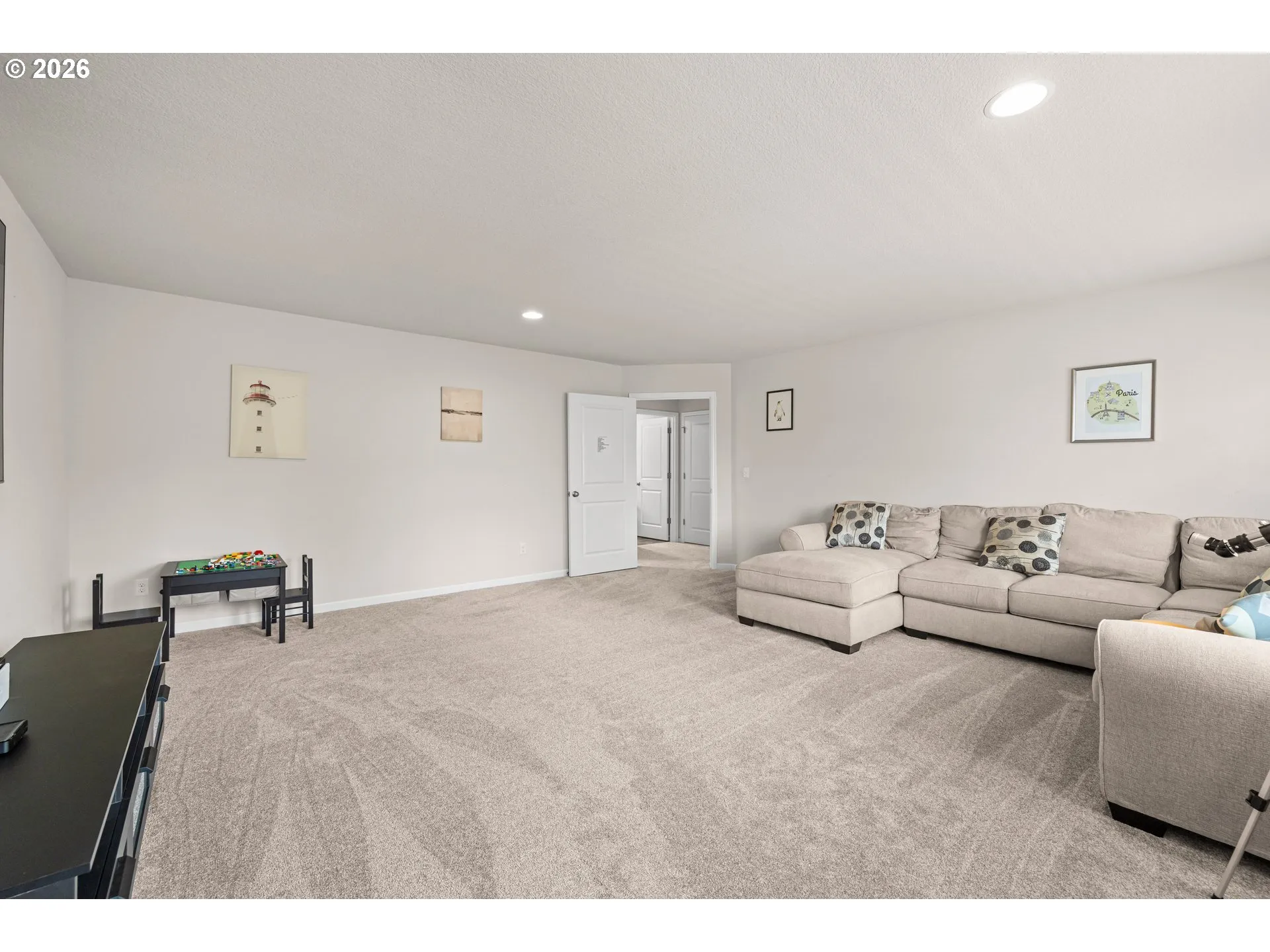 Bonus Room-Upper