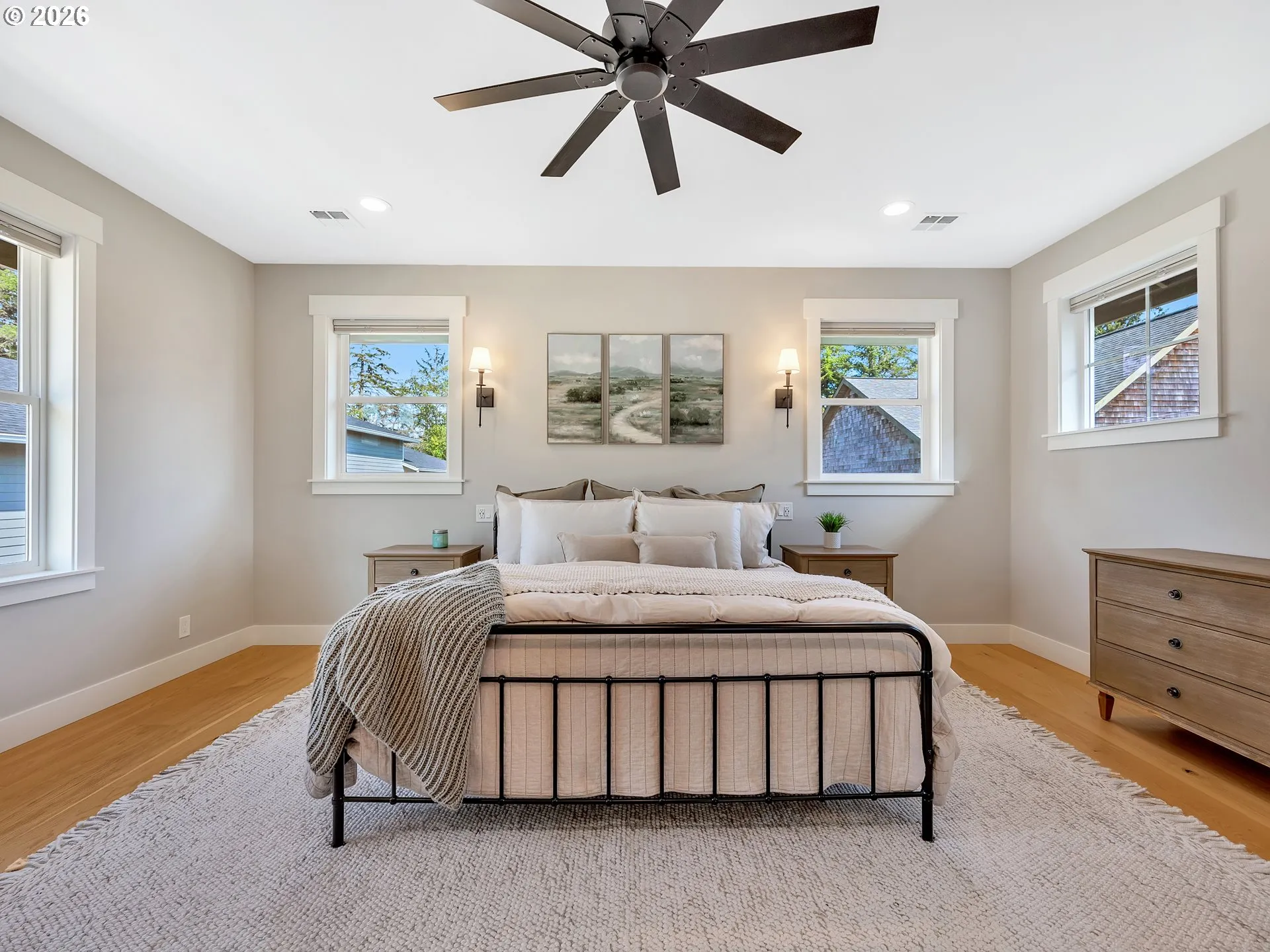 Bedroom, Primary-Upper