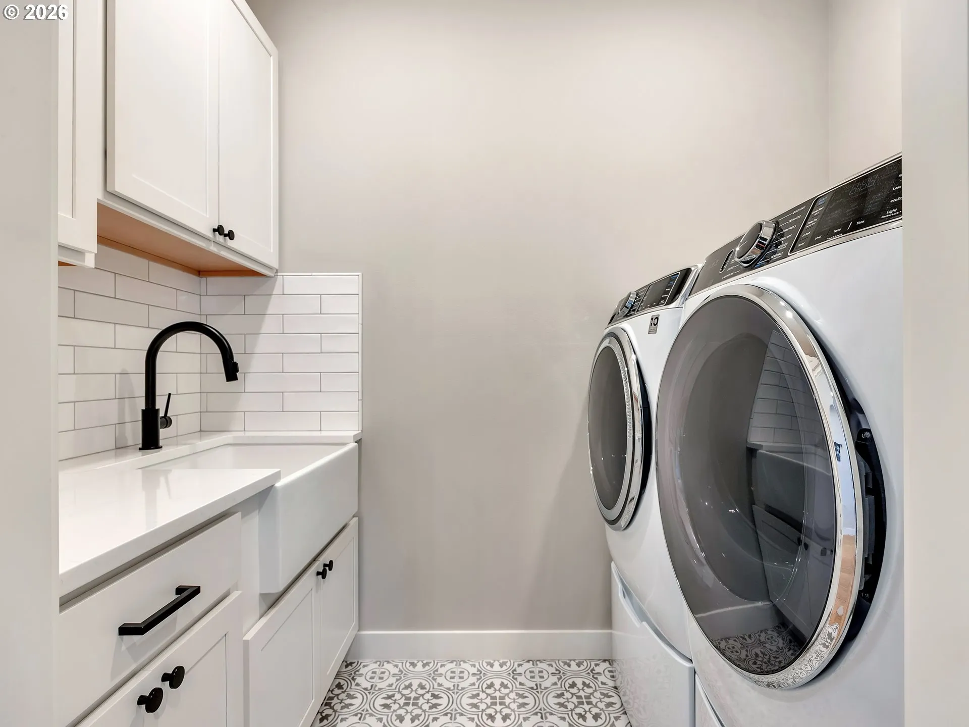 Laundry-Upper
