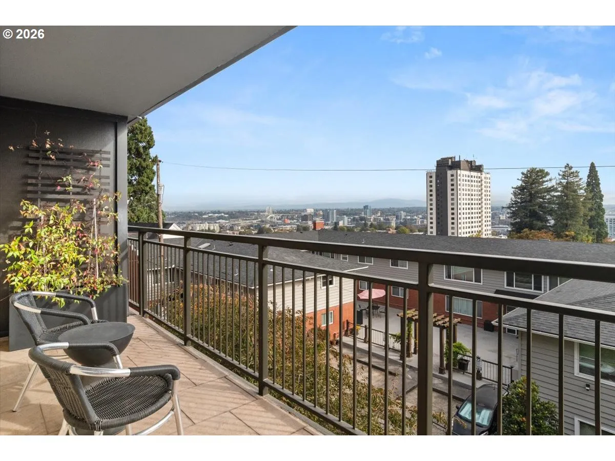 Balcony-Private