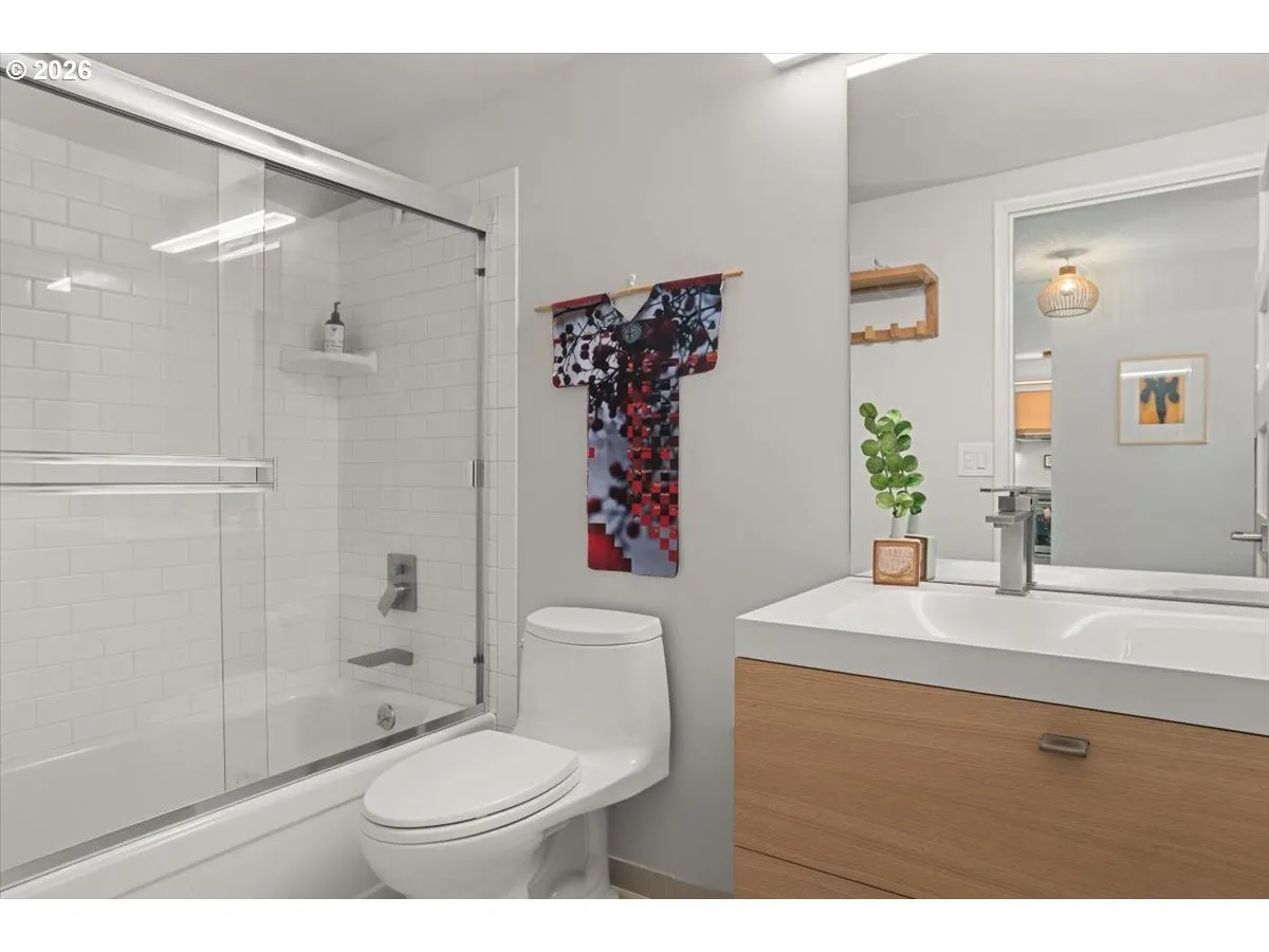 Bathroom-Hall