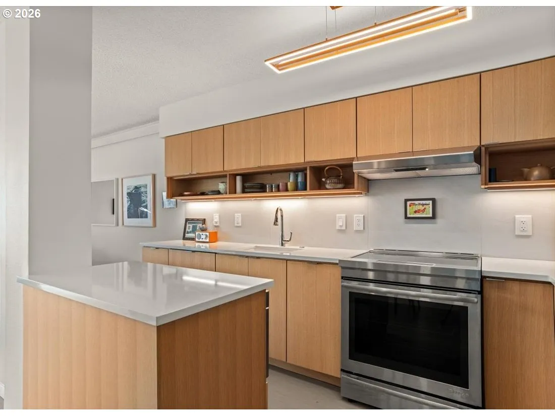 Kitchen-Island