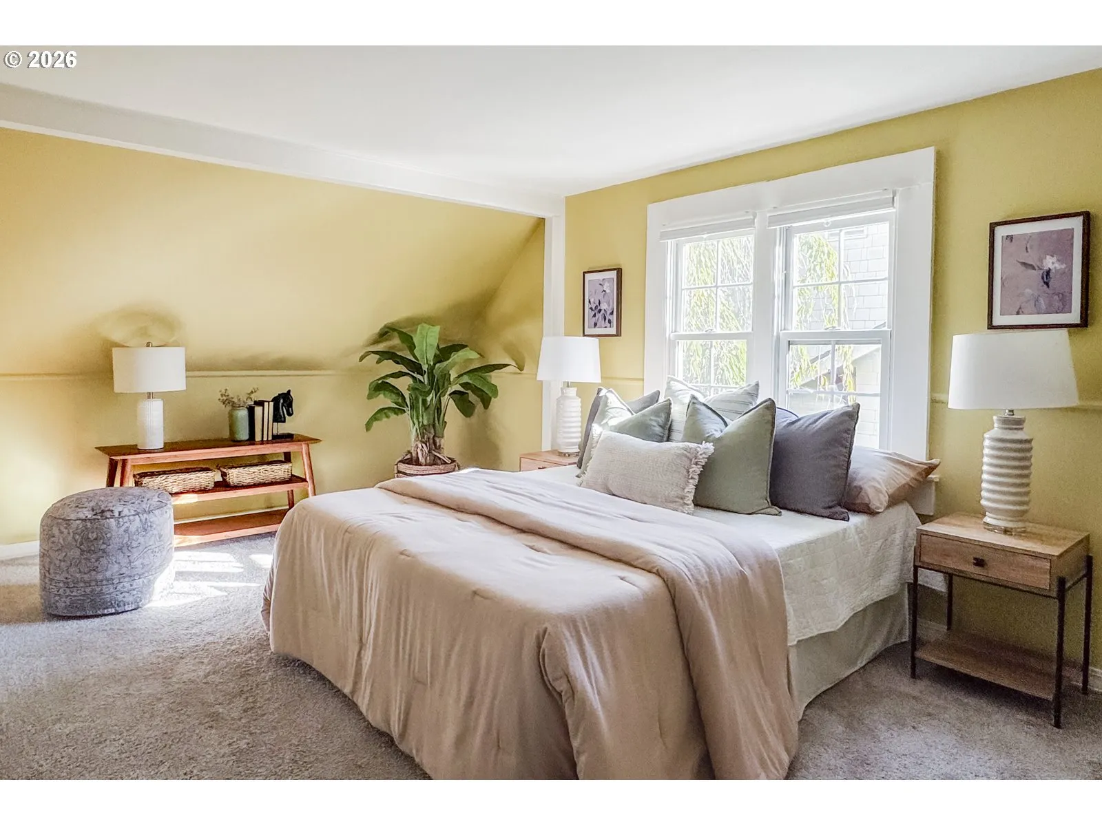Bedroom, Primary-Upper