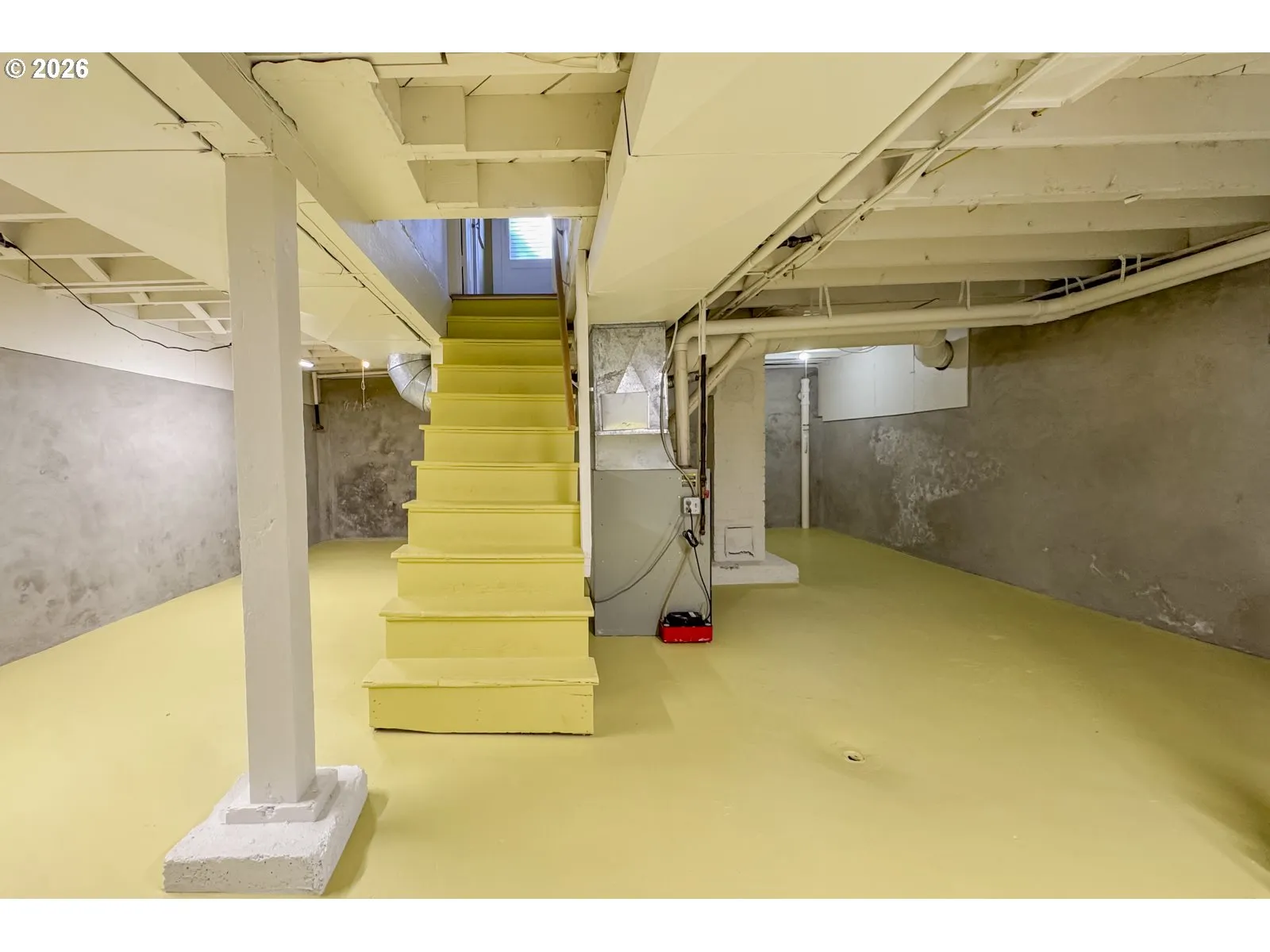 Basement-Unfinished