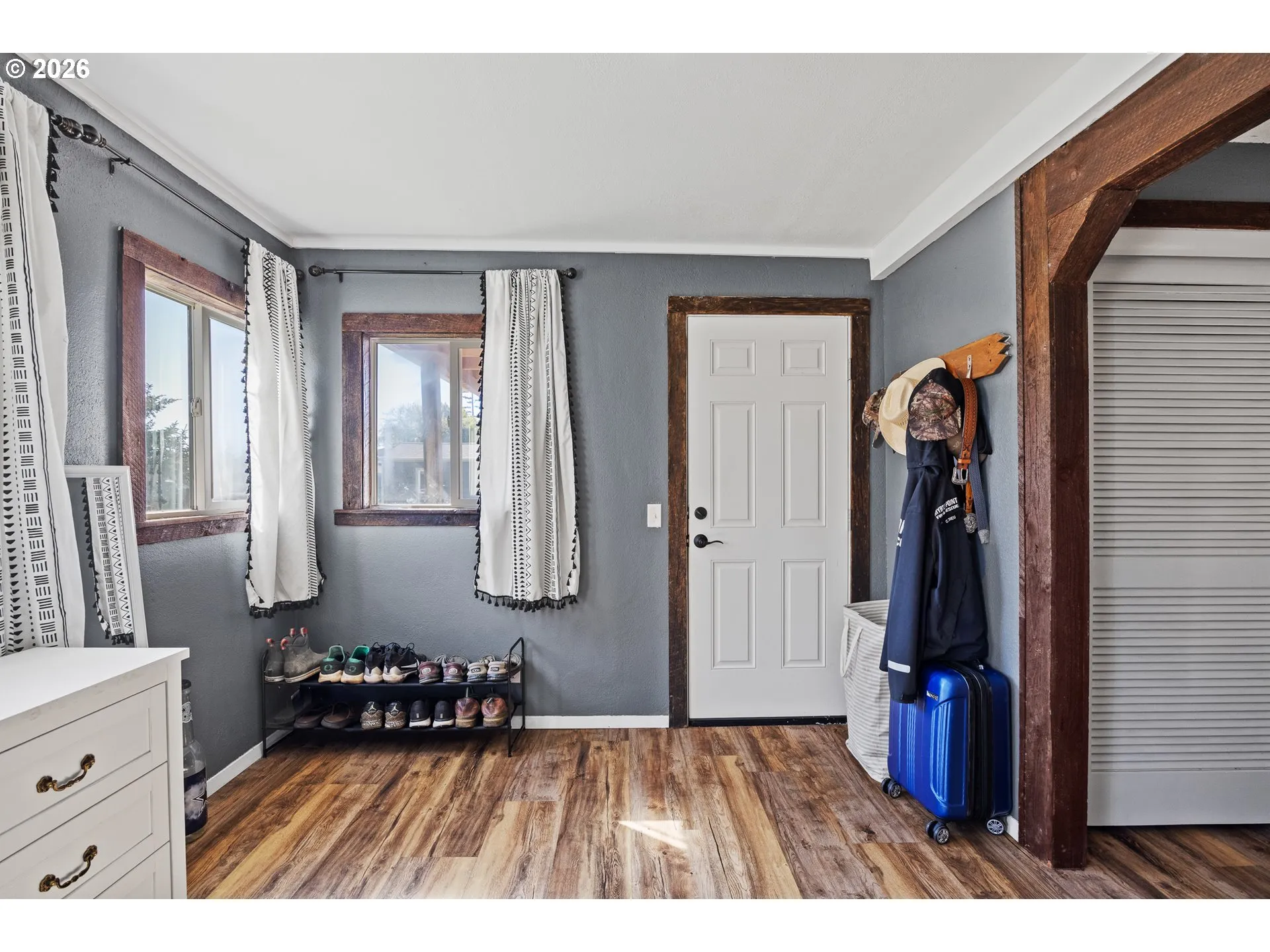 Bedroom, Primary