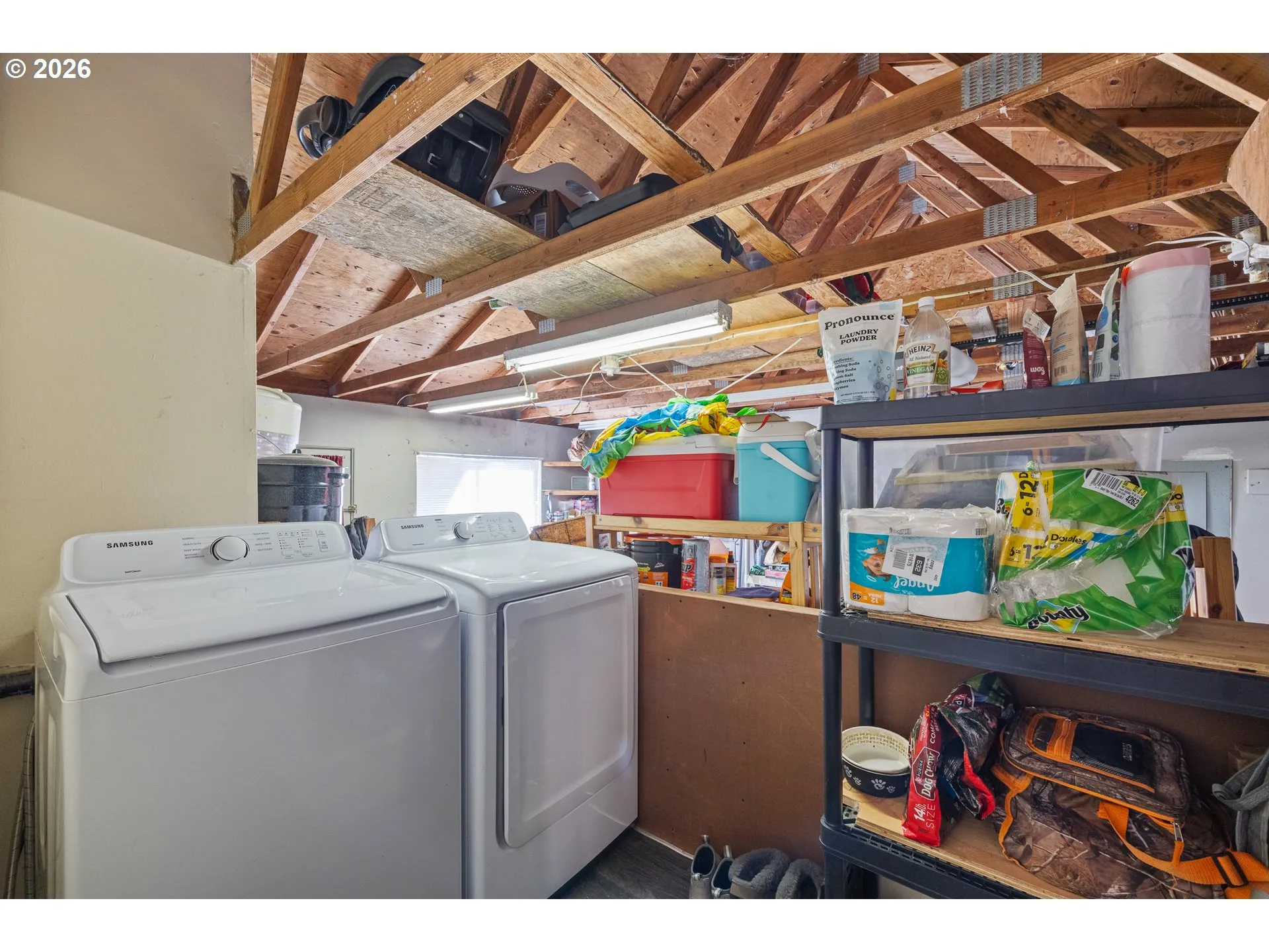 Laundry-Garage