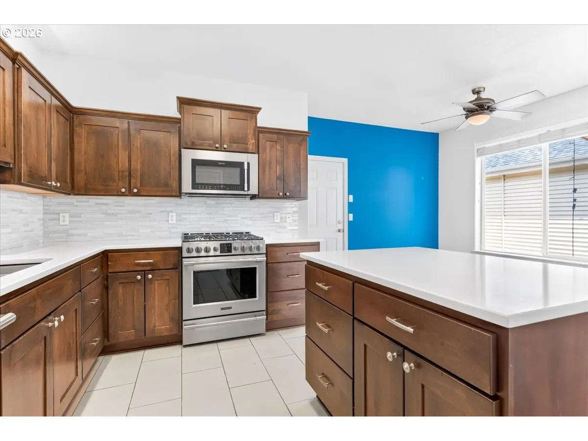 Kitchen-Island